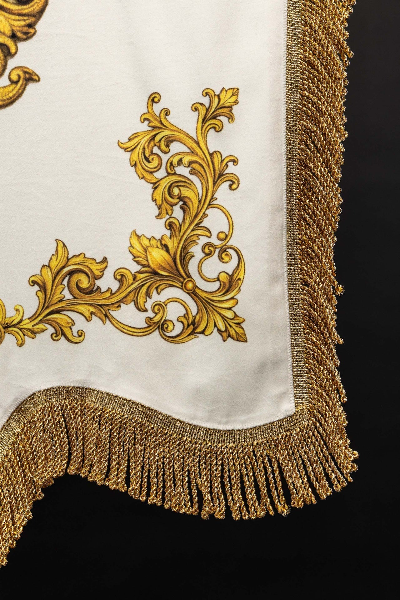 Chorągiew maryjna drukowana dwustronna z symbolem Serca i monogramem - alba.pl