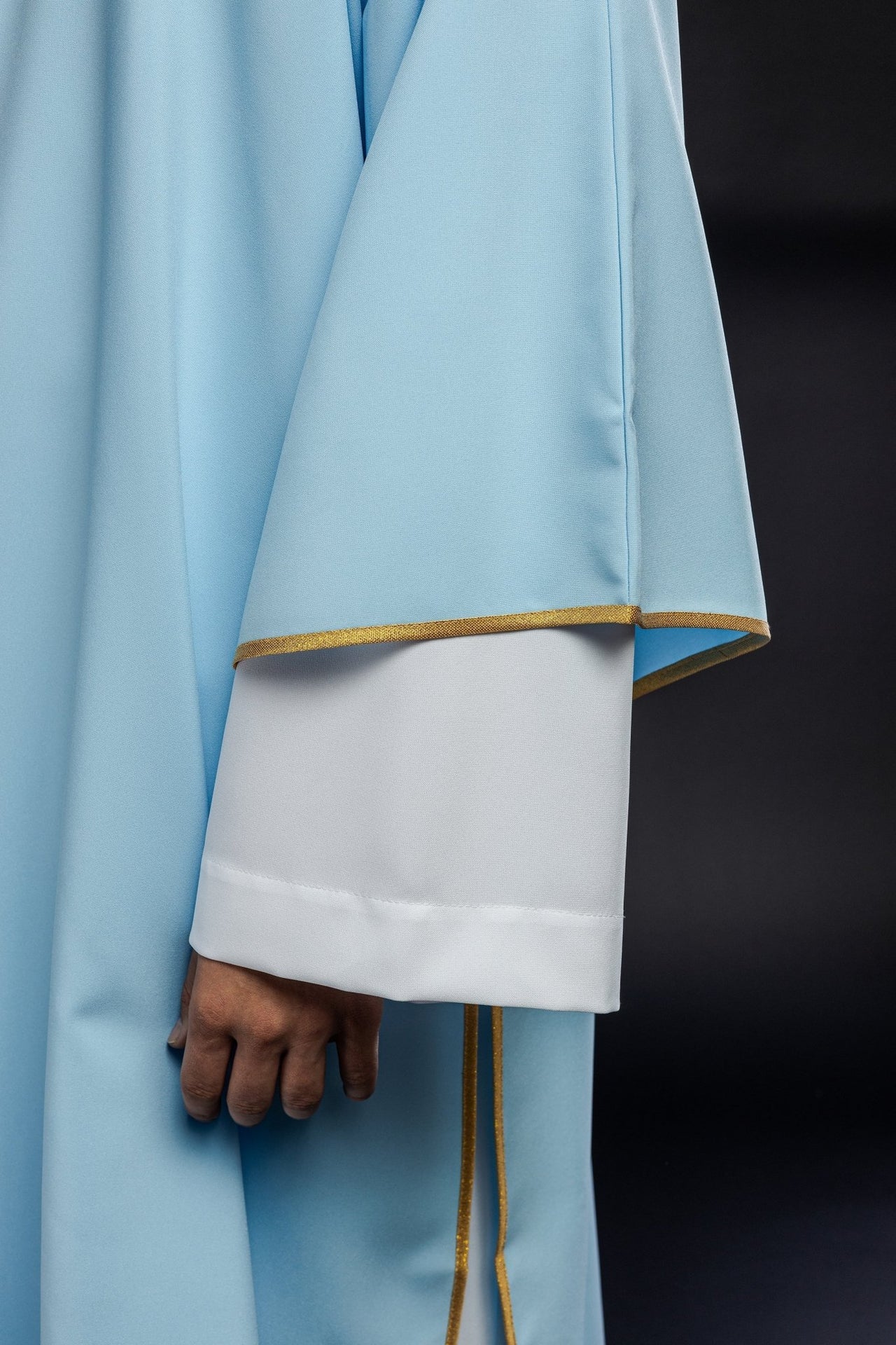 Dalmatyka Niebieska Gładka ze Złotą Lamówką - Liturgiczna - alba.pl