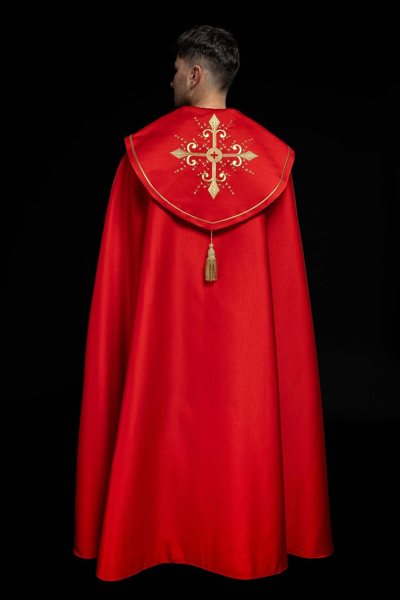 Kapa Liturgiczna Czerwona z Haftem Złotych Krzyży i Stułą - alba.pl