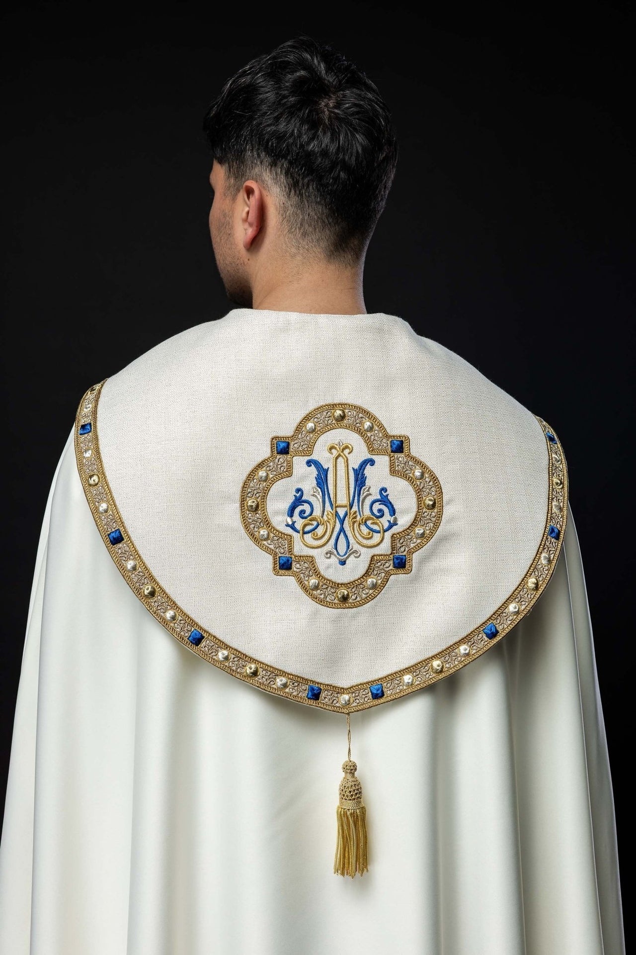 Kapa Liturgiczna Ecru Haft Maryjny Polska Produkcja - alba.pl