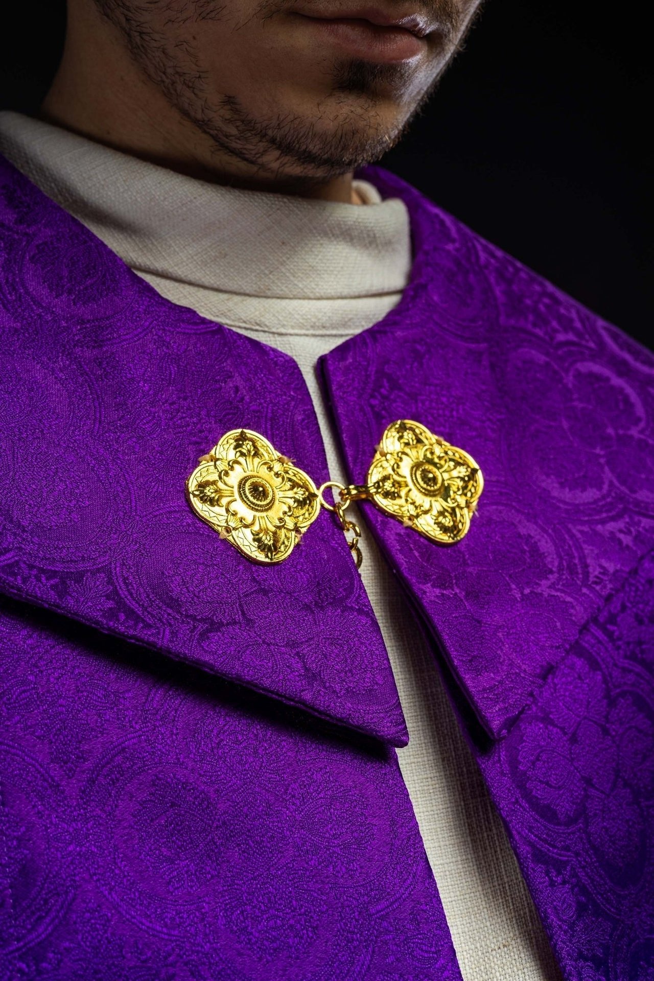 Kapa Liturgiczna Żakardowa Fioletowa - Brokatowy Wzór Roślinny - alba.pl