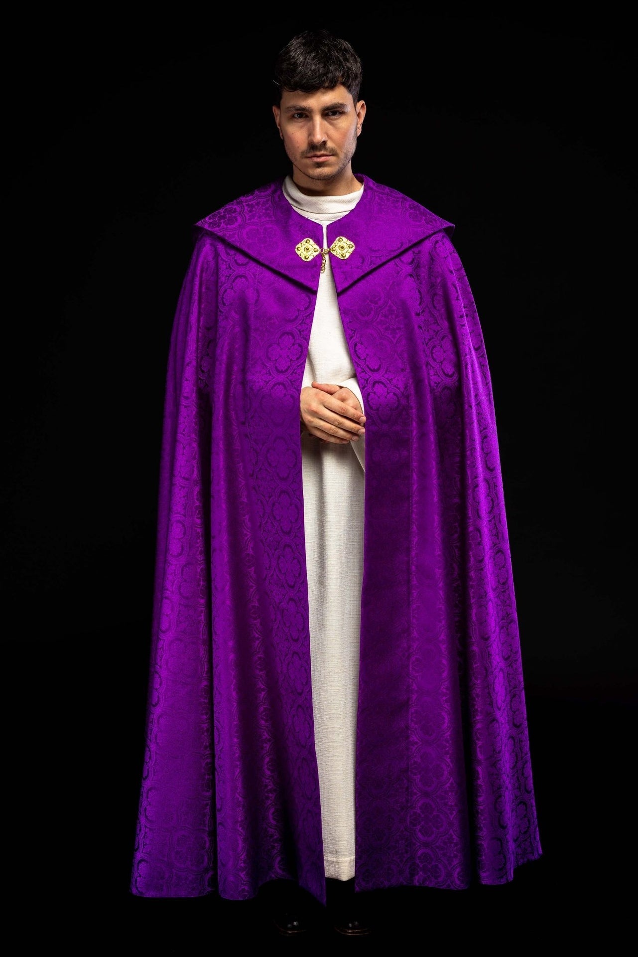 Kapa Liturgiczna Żakardowa Fioletowa - Brokatowy Wzór Roślinny - alba.pl