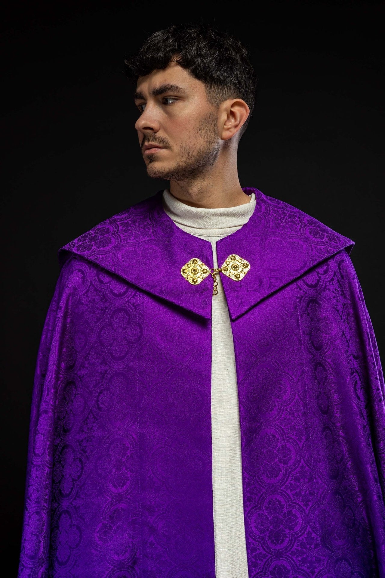 Kapa Liturgiczna Żakardowa Fioletowa - Brokatowy Wzór Roślinny - alba.pl