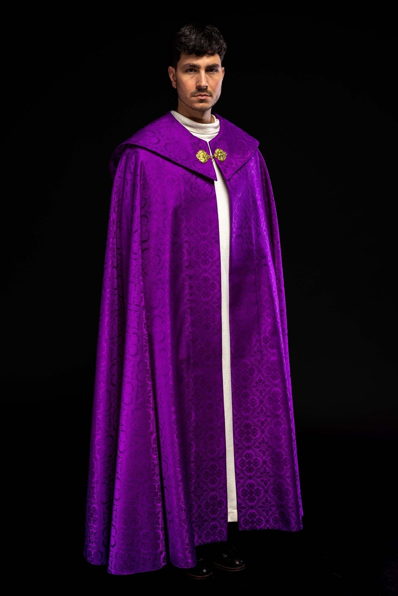 Kapa Liturgiczna Żakardowa Fioletowa - Brokatowy Wzór Roślinny - alba.pl