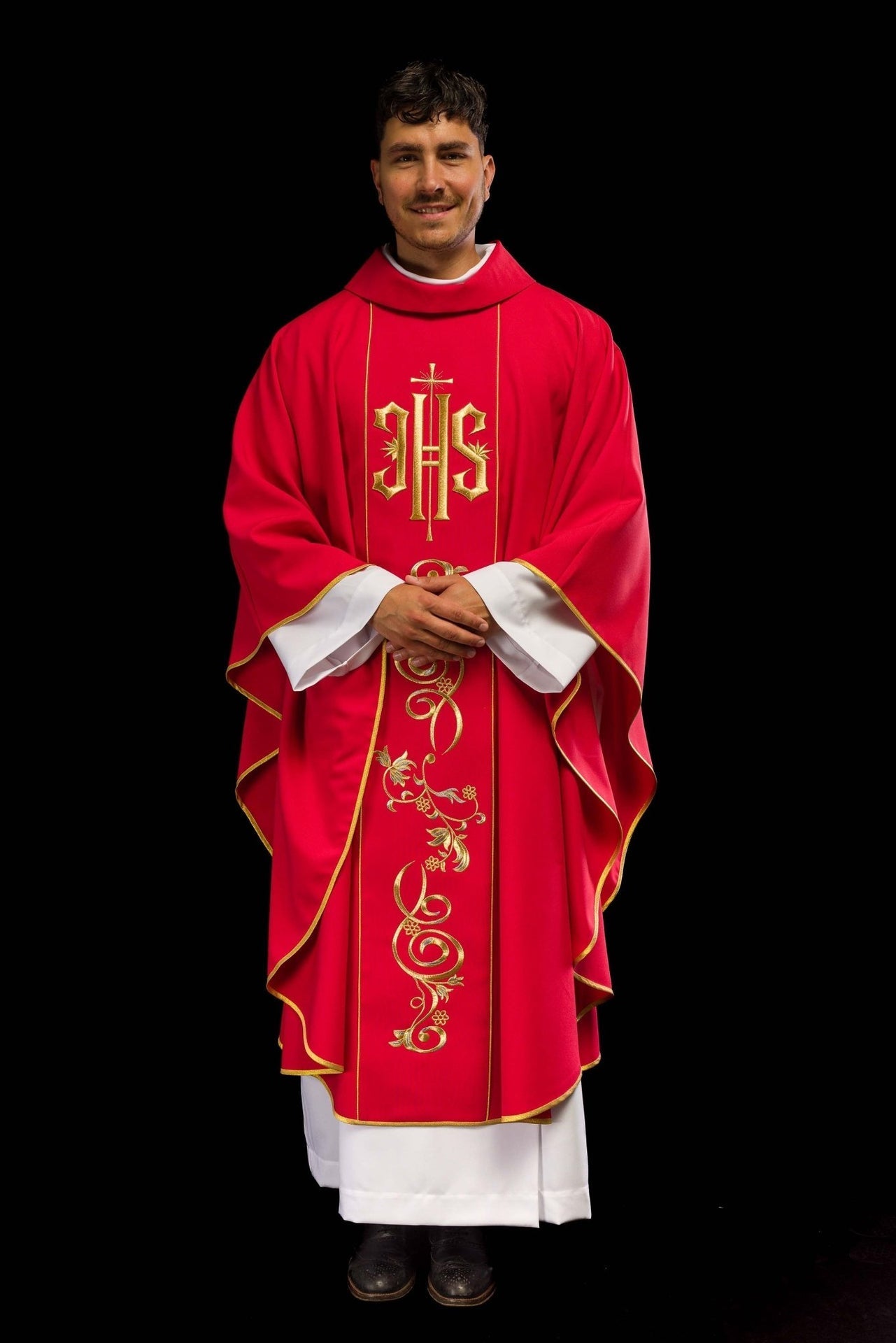 Ornat Czerwony Haftowany IHS Złotą Nicią - Liturgia Mszy Świętej - alba.pl