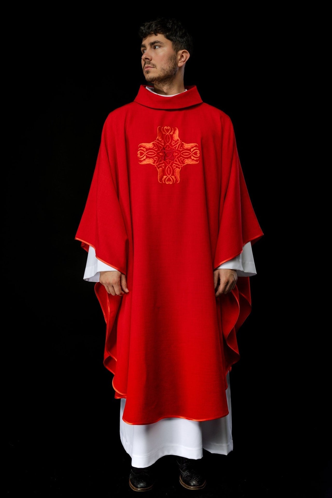 Ornat Czerwony Liturgiczny z Haftowanym Krzyżem - Alba.pl - alba.pl