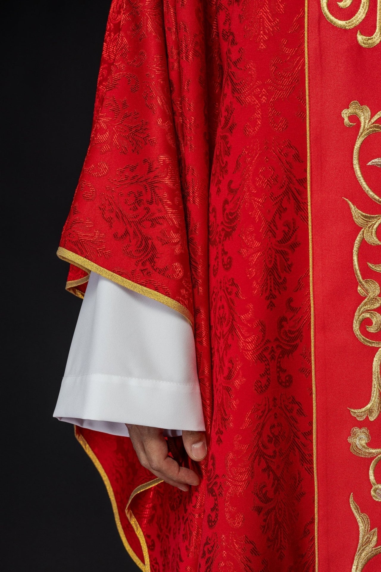 Ornat Czerwony Liturgiczny z Haftowanym Pasem IHS Uszyty w Polsce - alba.pl