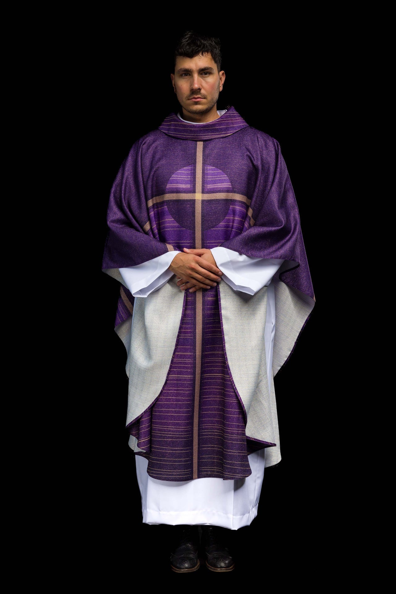 Ornat Fioletowy Drukowany z Krzyżem - Szata Liturgiczna Gotycka - alba.pl