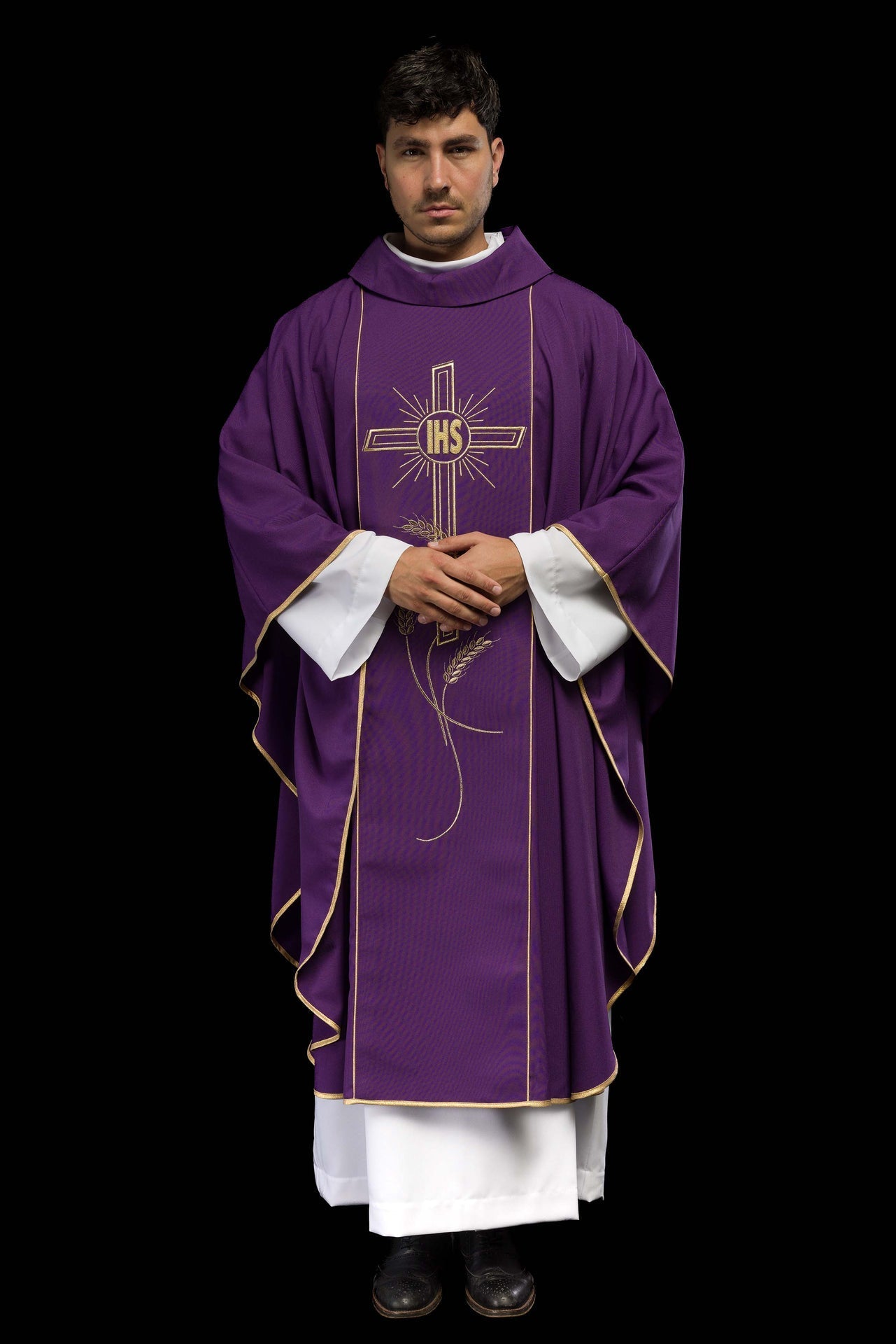 Ornat Fioletowy Złoty Krzyż IHS - Elegancki Strój Liturgiczny - alba.pl