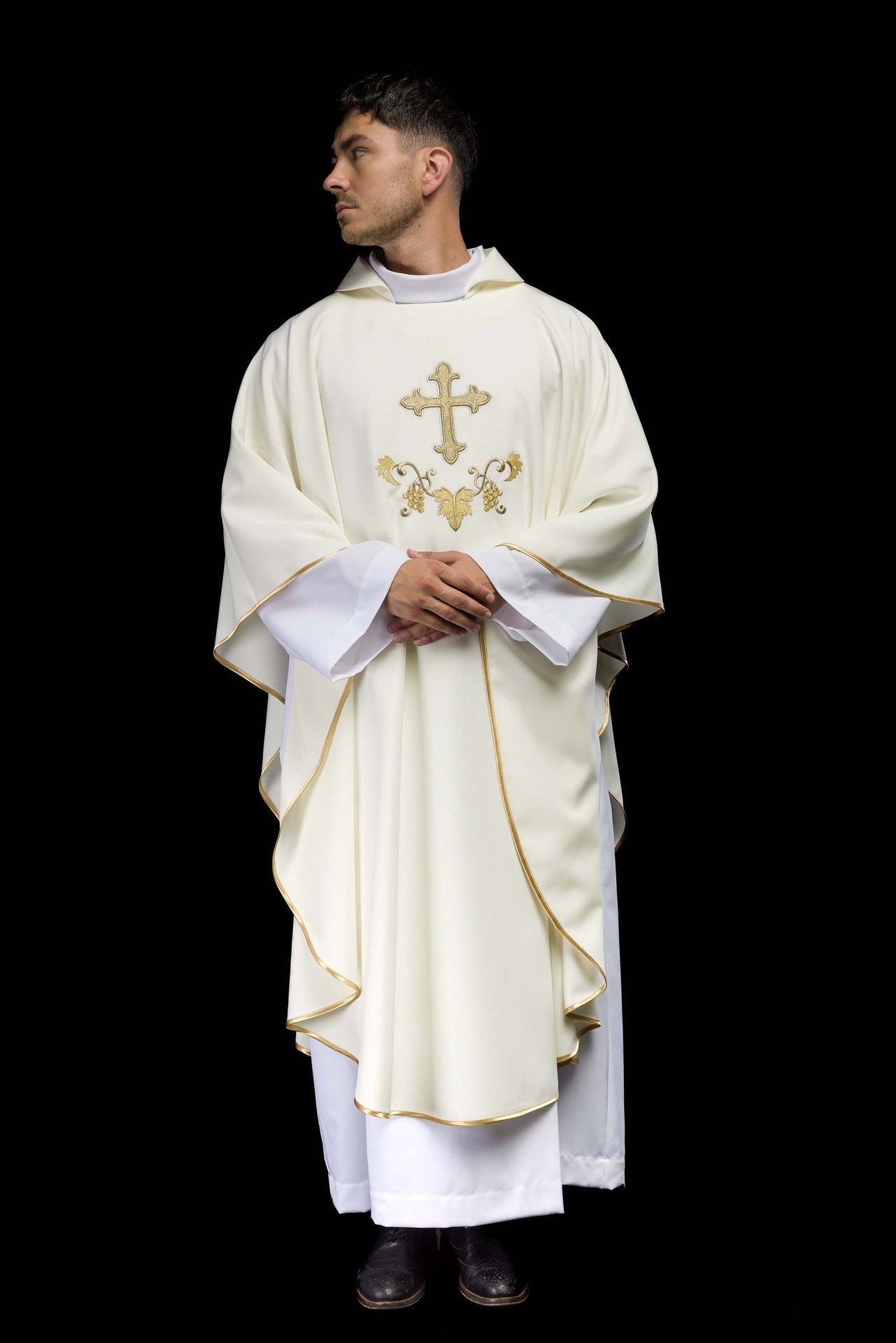 Ornat Haftowany Krzyż z Kołnierzem Ecru - Liturgiczny Elegancja - alba.pl