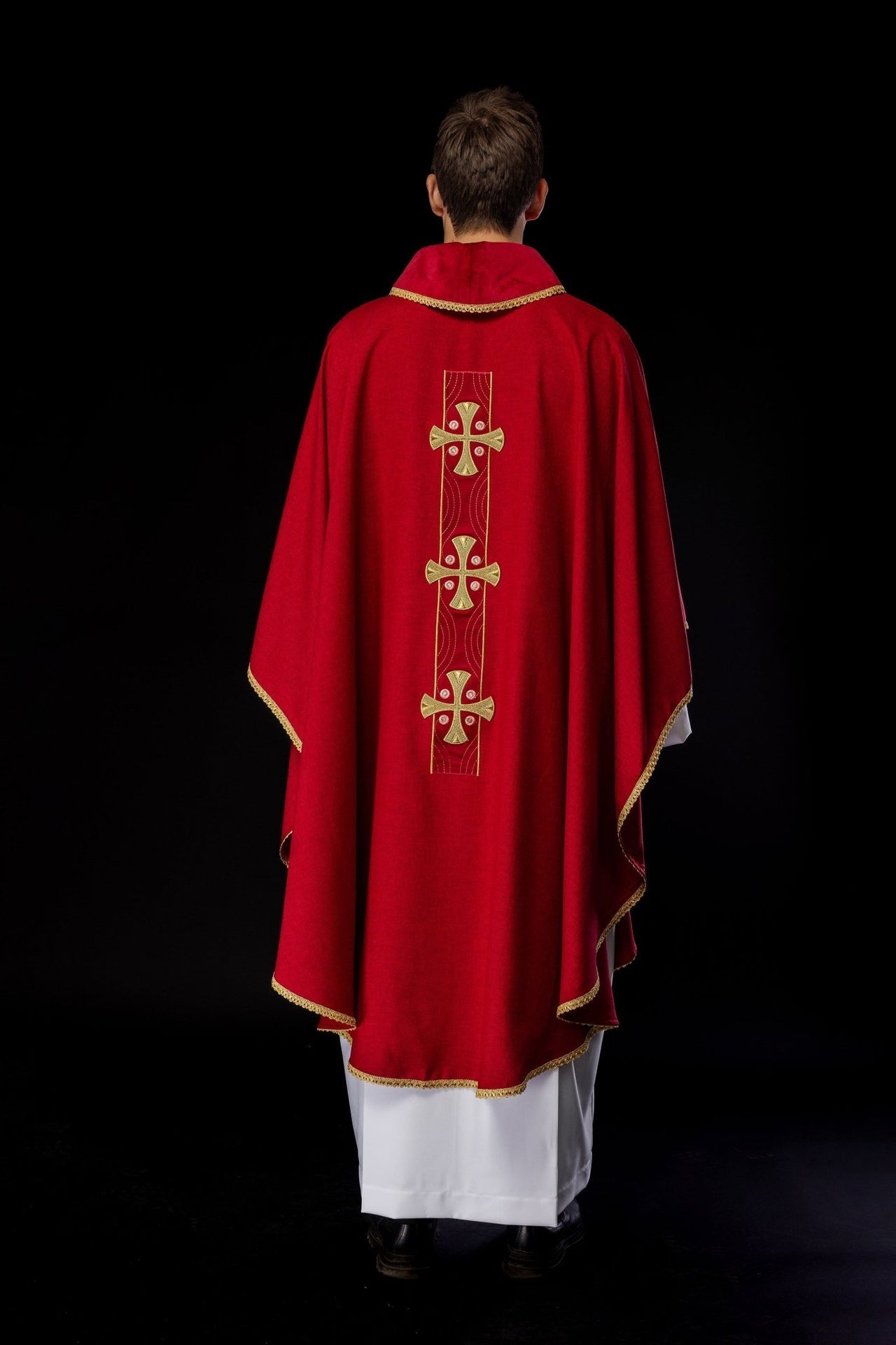 Ornat Liturgiczny Czerwony ze Złotymi Krzyżami i Lamówką - alba.pl
