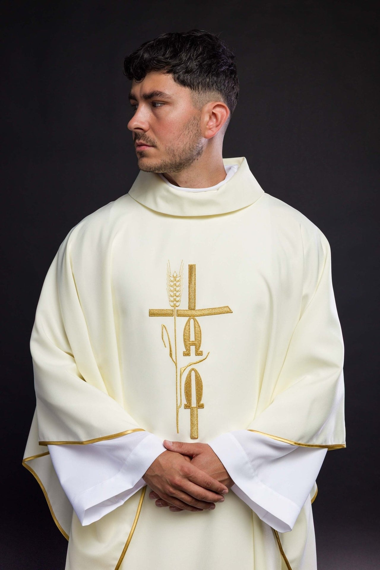 Ornat Liturgiczny Ecru Alfa Omega Złoty Haft Polski Producent - alba.pl