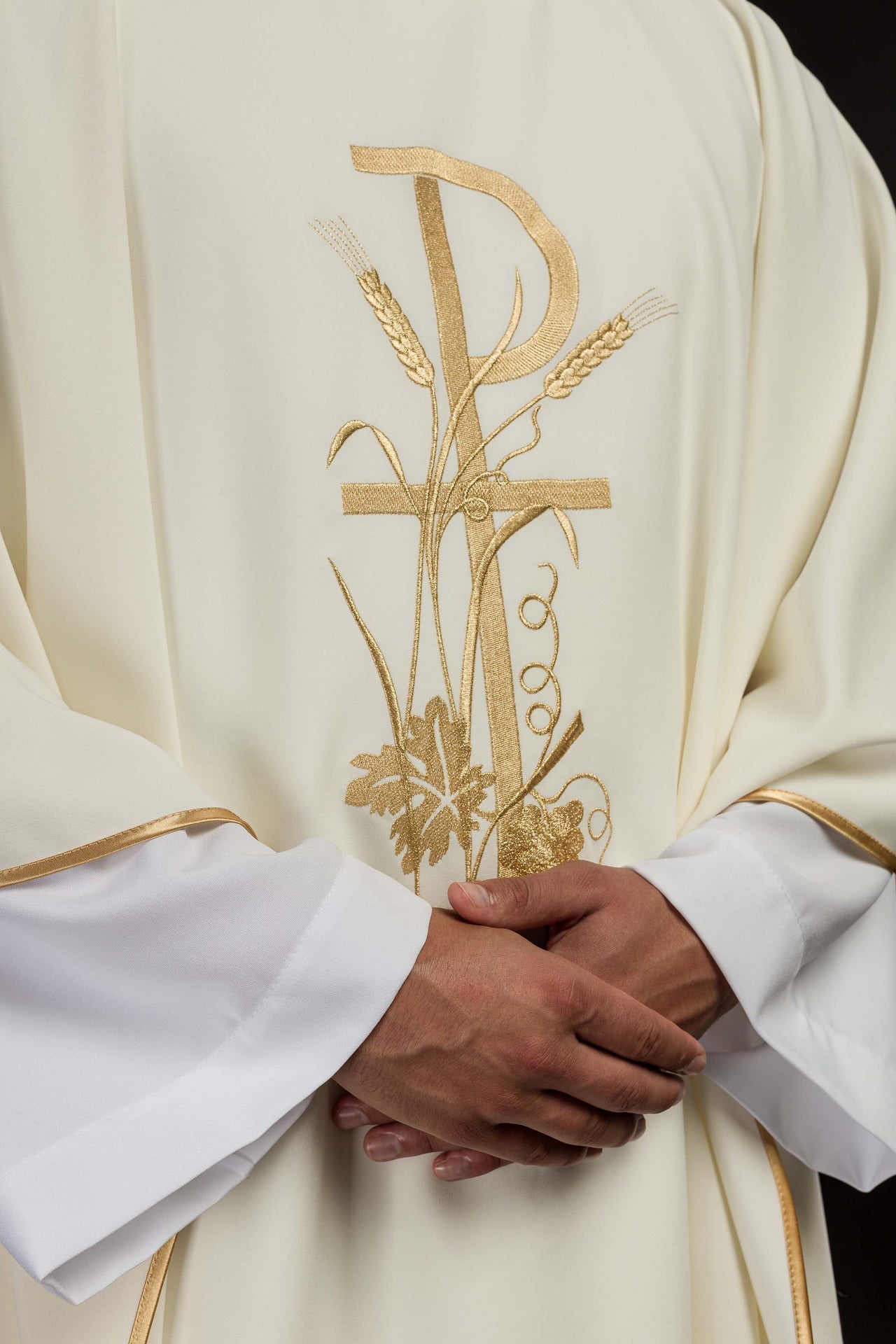 Ornat Liturgiczny Ecru Haft PAX - Złota Lamówka i Stuła - alba.pl