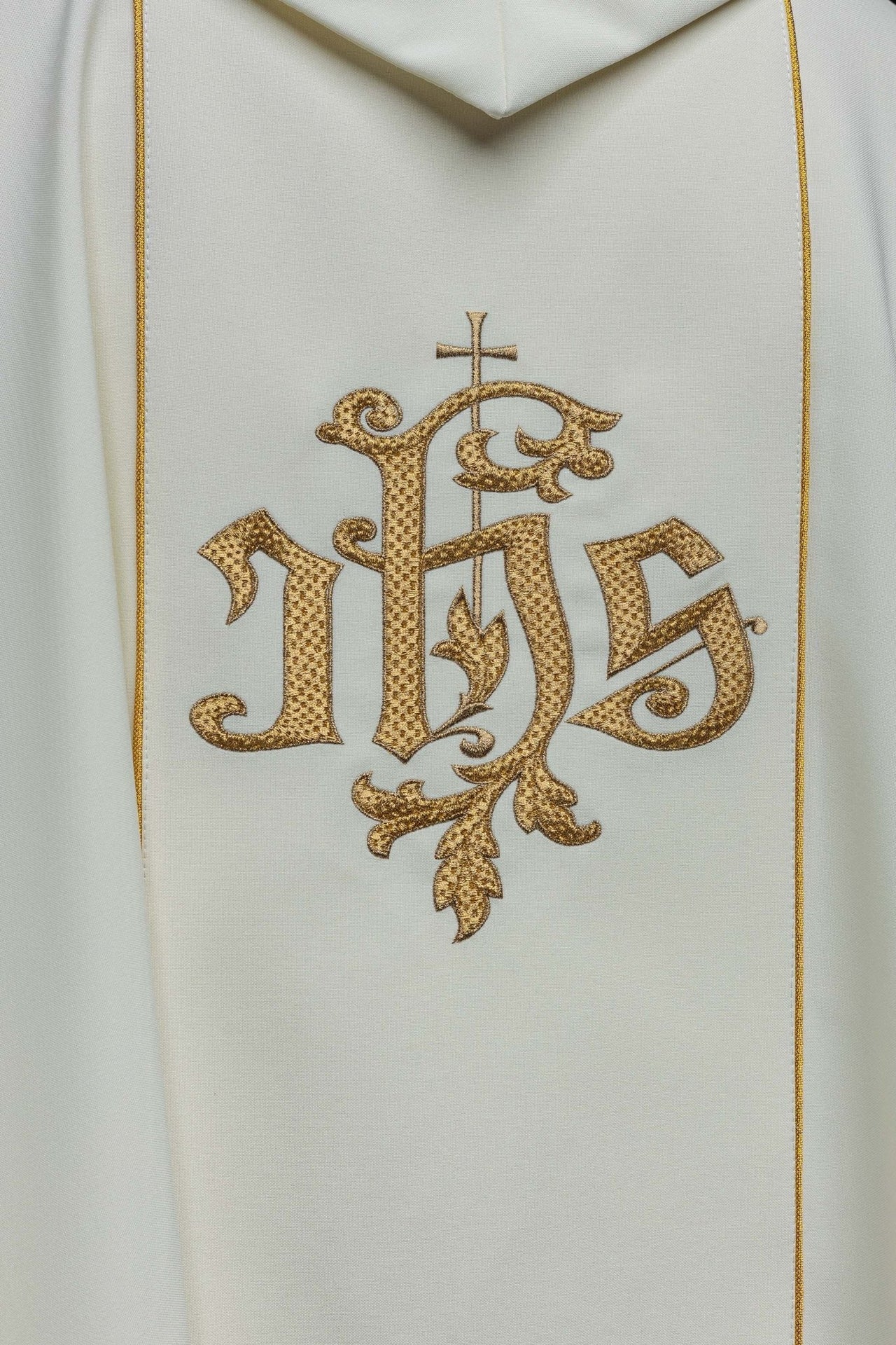 Ornat Liturgiczny Ecru z Haftem Jezus Miłosierny IHS - alba.pl