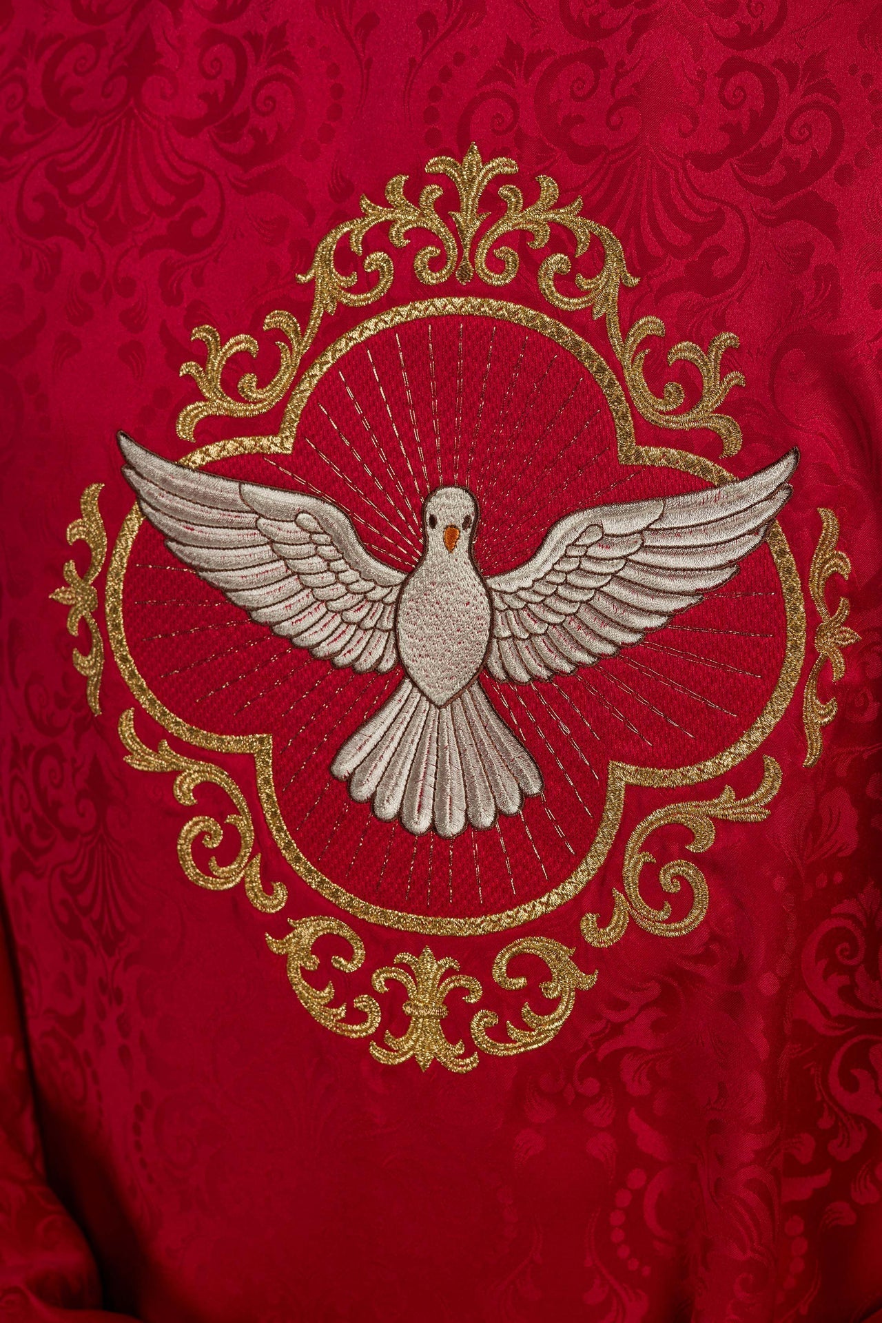 Ornat Liturgiczny z Duchem Świętym Żakardowy Ecru/Czerwony - alba.pl
