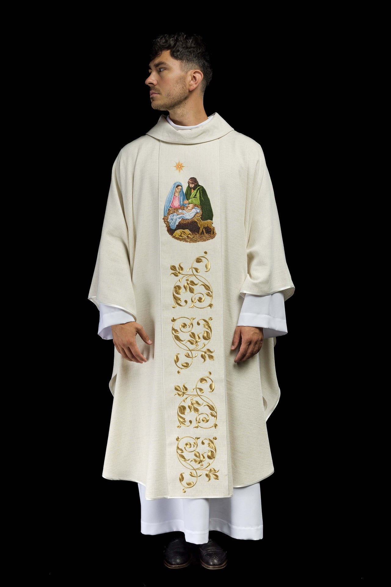Ornat Liturgiczny z Haftem Świętej Rodziny, Polski Produkt - alba.pl