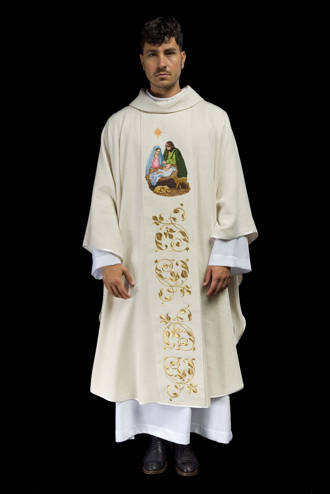 Ornat Liturgiczny z Haftem Świętej Rodziny, Polski Produkt - alba.pl