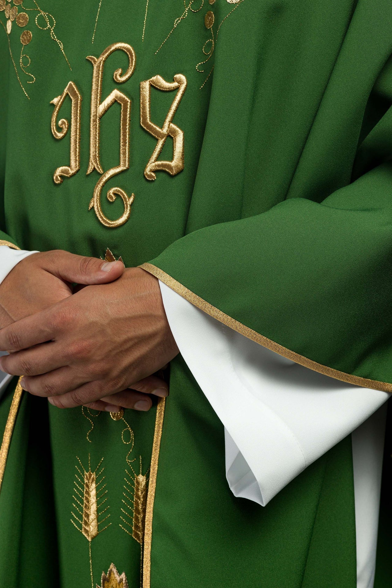 Ornat Liturgiczny Zielony Haft IHS Winogrona - Polski Producent - alba.pl