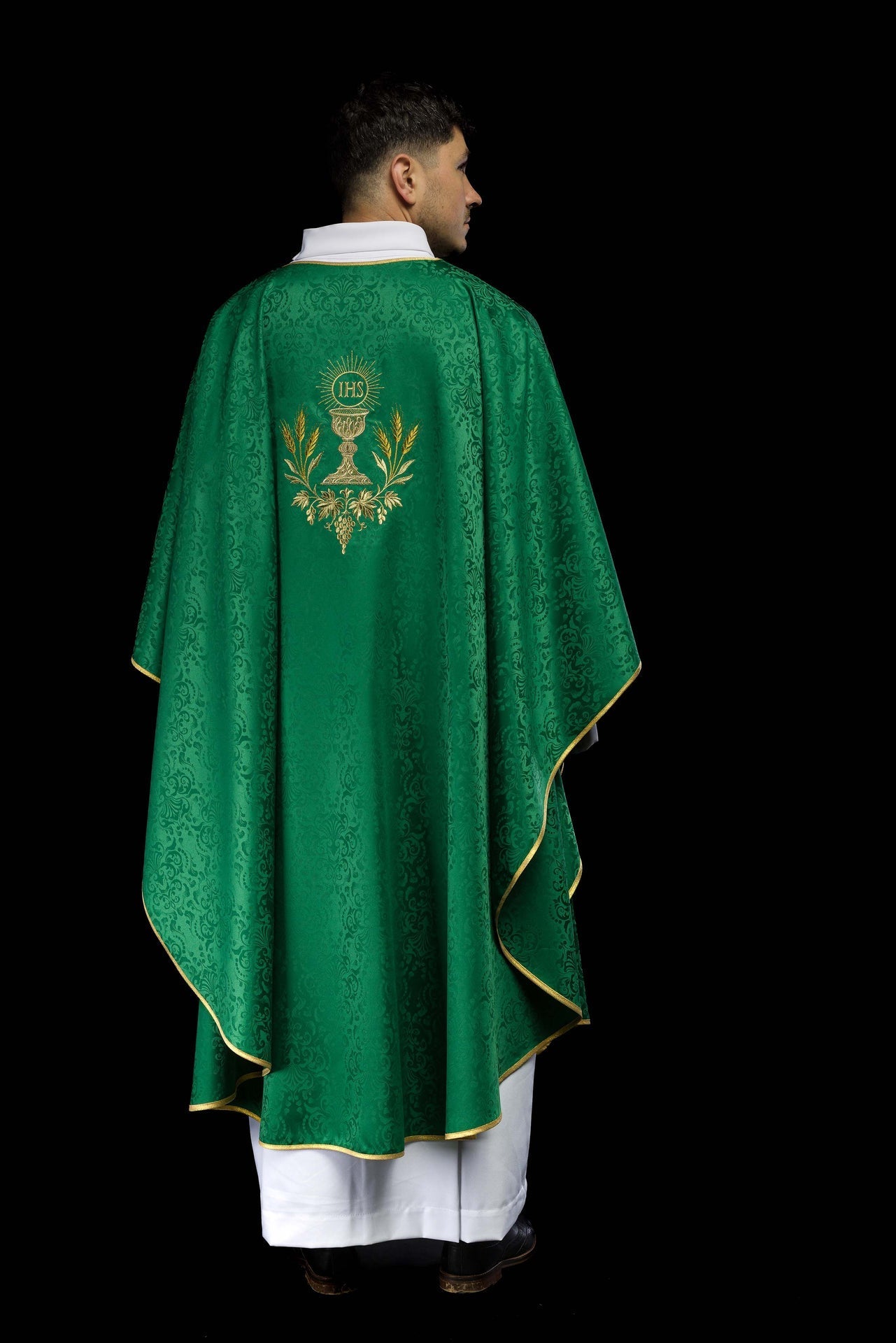 Ornat Liturgiczny Zielony z Haftem Kielicha i Hostii na Żakardzie - alba.pl