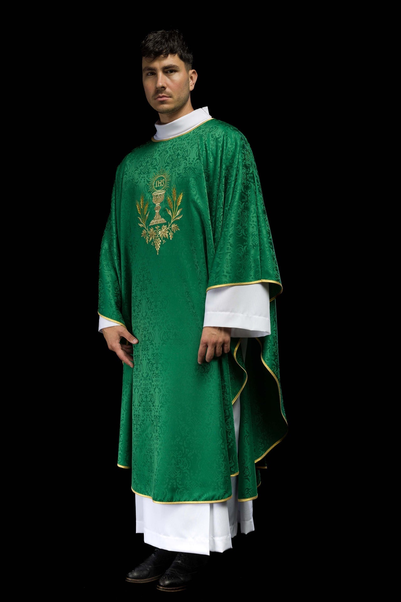 Ornat Liturgiczny Zielony z Haftem Kielicha i Hostii na Żakardzie - alba.pl