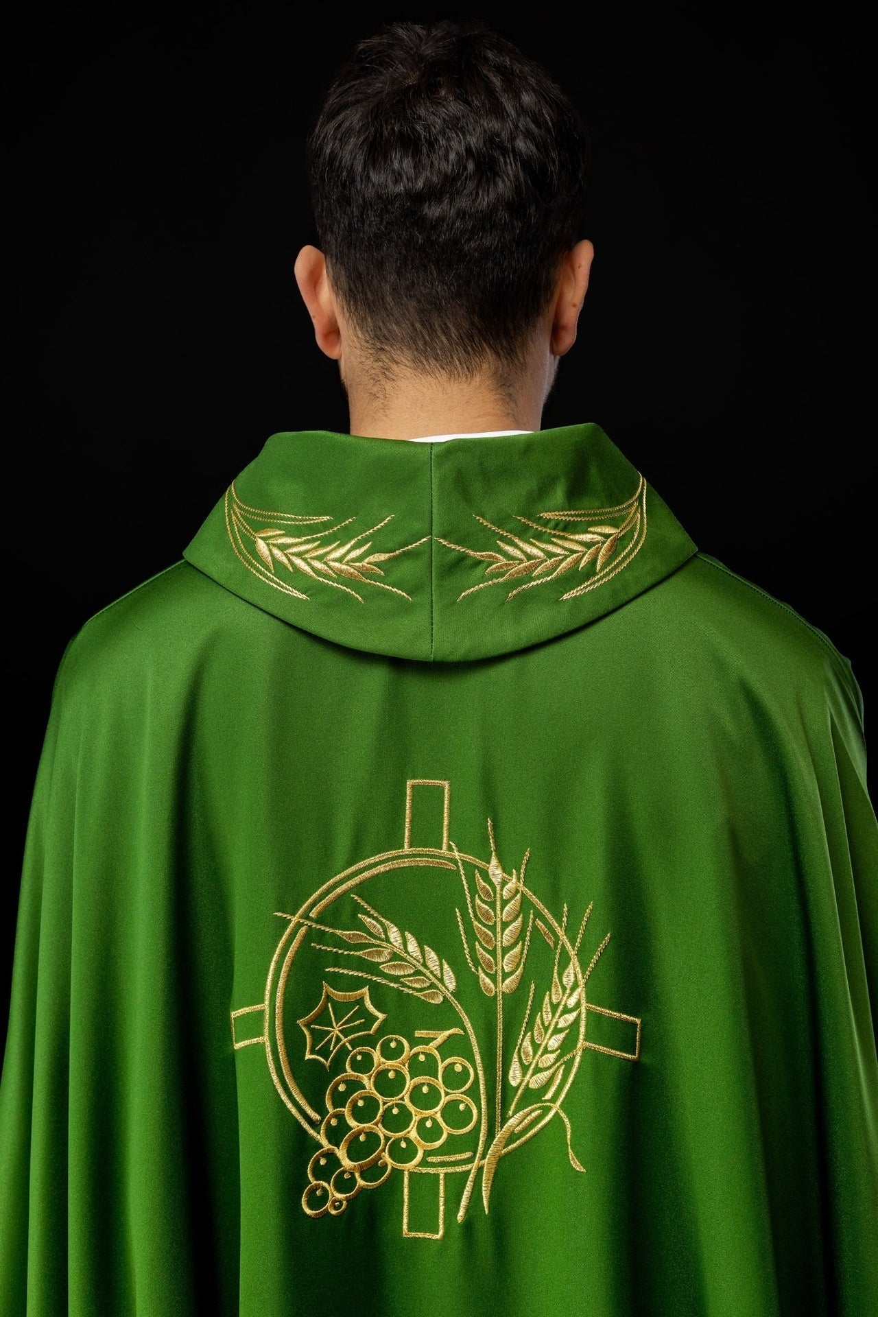 Ornat Liturgiczny Zielony z Haftowanym Krzyżem i Kłosami - alba.pl