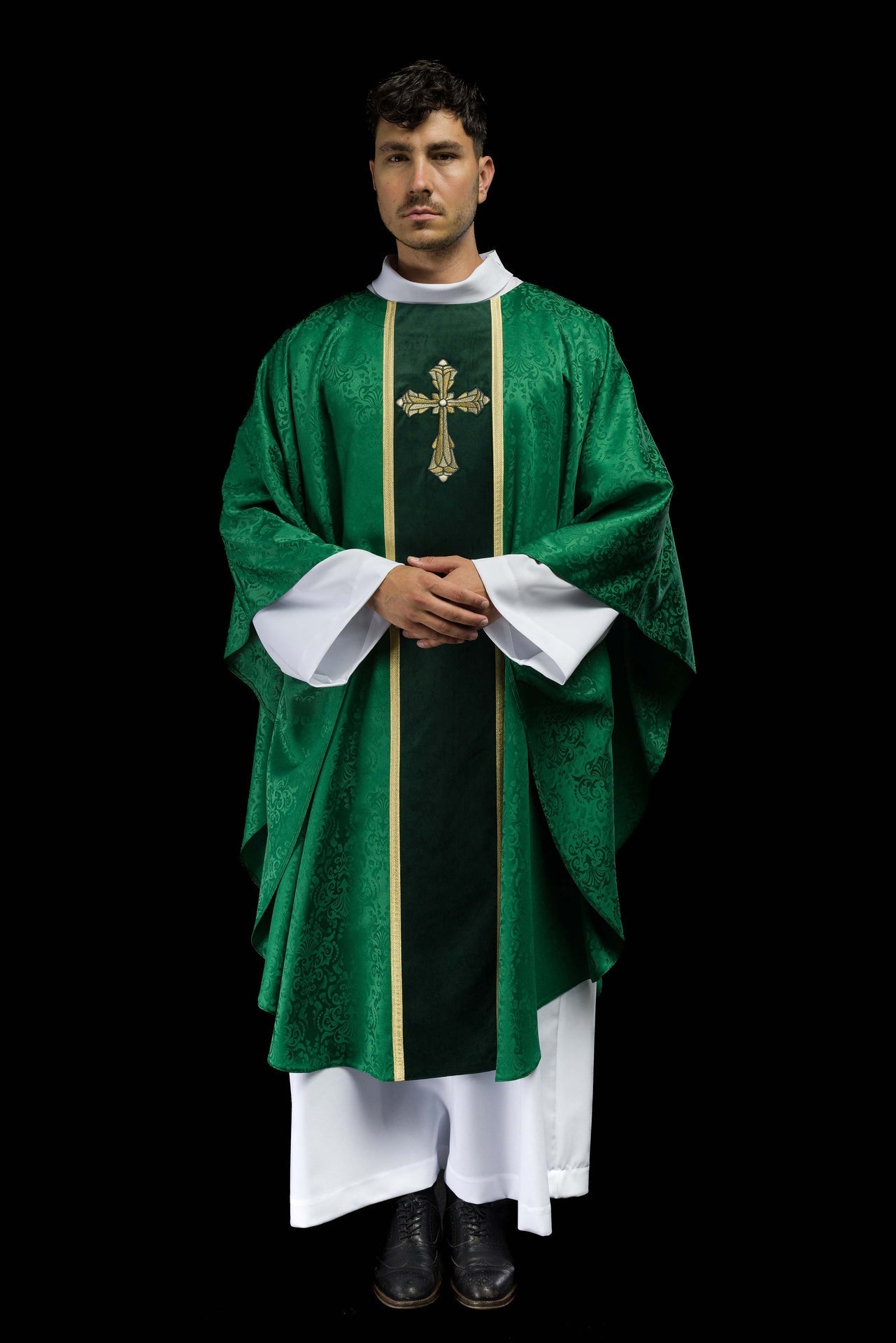 Ornat Liturgiczny Zielony z Haftowanym Krzyżem na Żakardzie - alba.pl