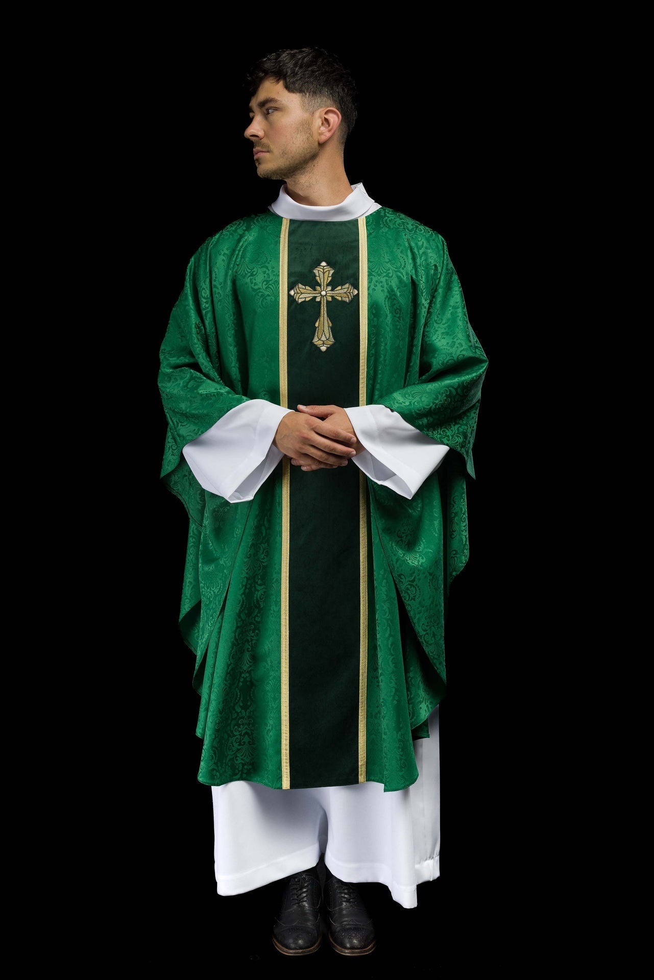 Ornat Liturgiczny Zielony z Haftowanym Krzyżem na Żakardzie - alba.pl