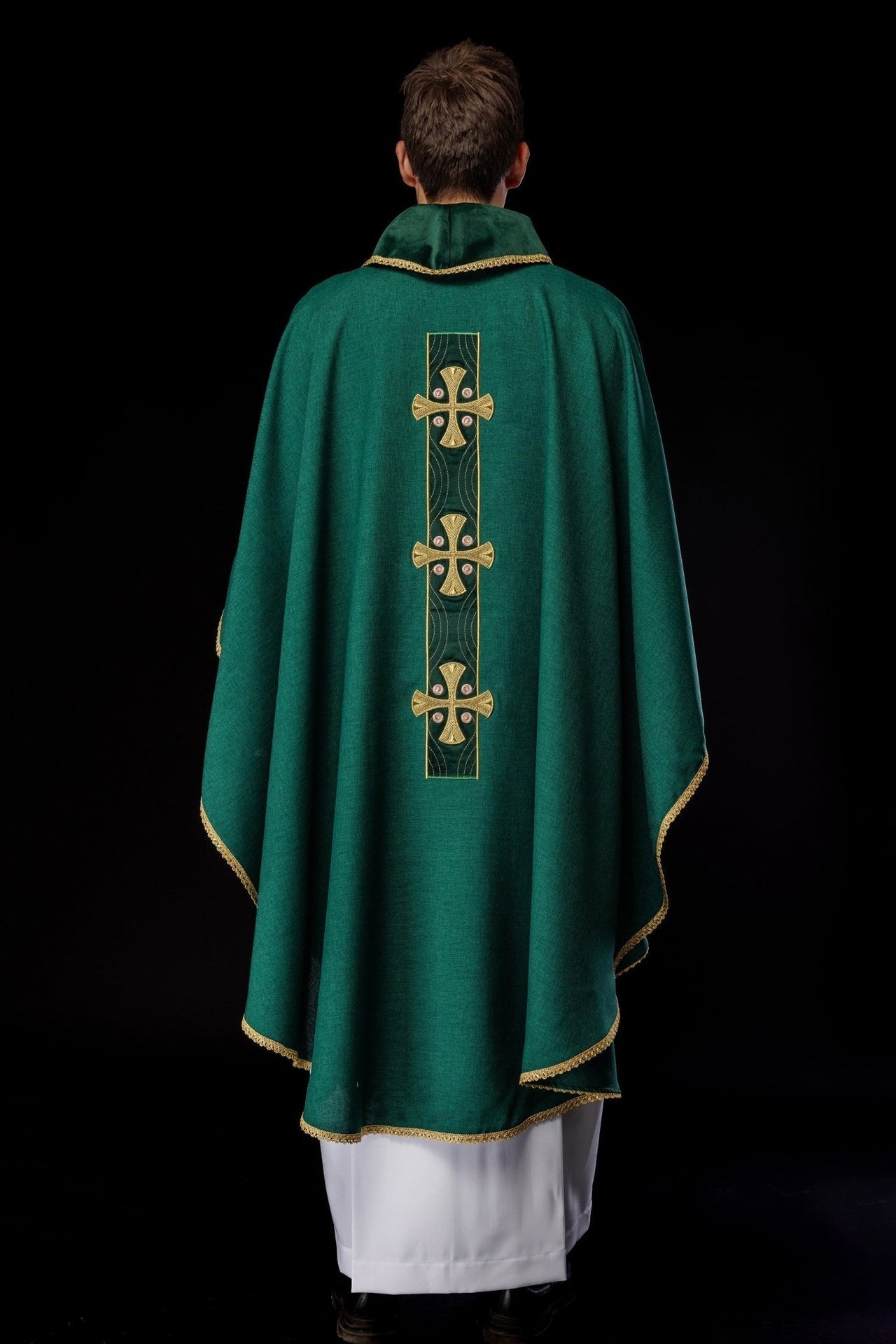 Ornat Liturgiczny Zielony ze Złotymi Krzyżami i Lamówką - alba.pl