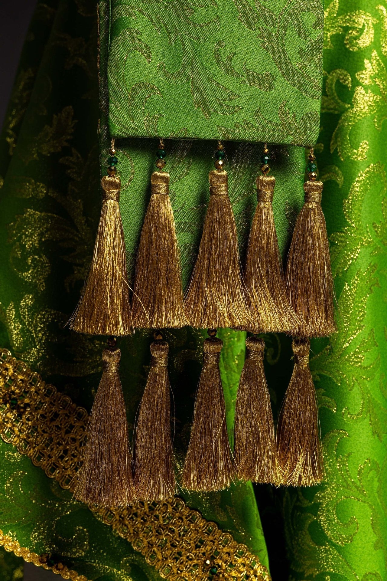 Ornat Ręcznie Wykonany z Kamieniami Naturalnymi - Kolekcja Handmade 7010 Zielony - alba.pl
