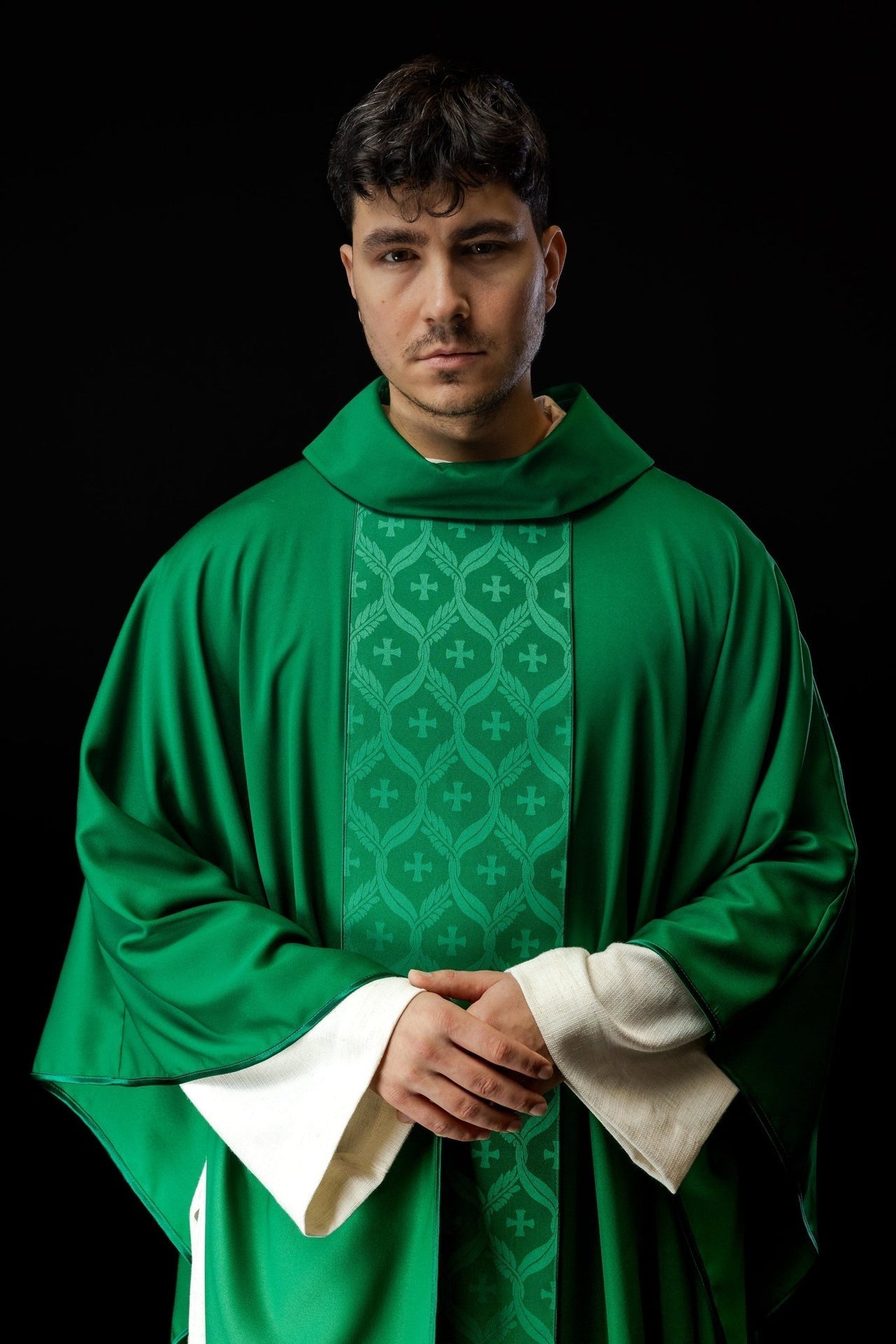 Ornat Zielony z Żakardowym Pasem w Krzyże - Liturgiczny - alba.pl