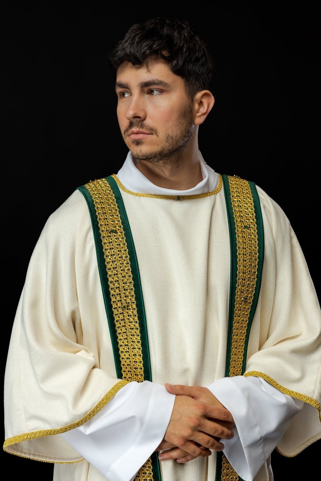 Ręcznie Wykonana Dalmatyka z Kamieniami - Kolekcja Handmade 1001 - alba.pl