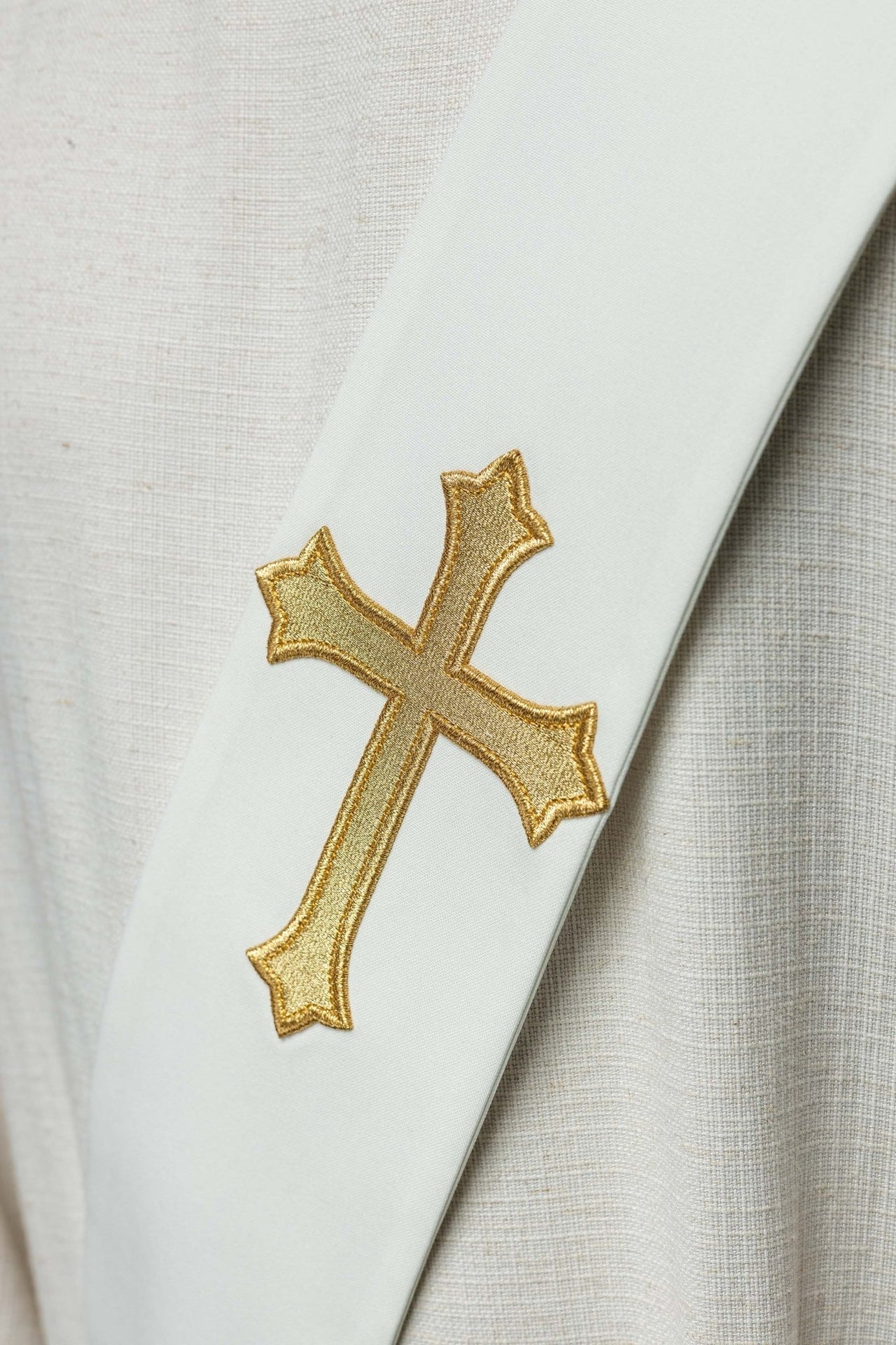 Stuła Diakońska z Krzyżem - Elegancka Szata Liturgiczna - alba.pl