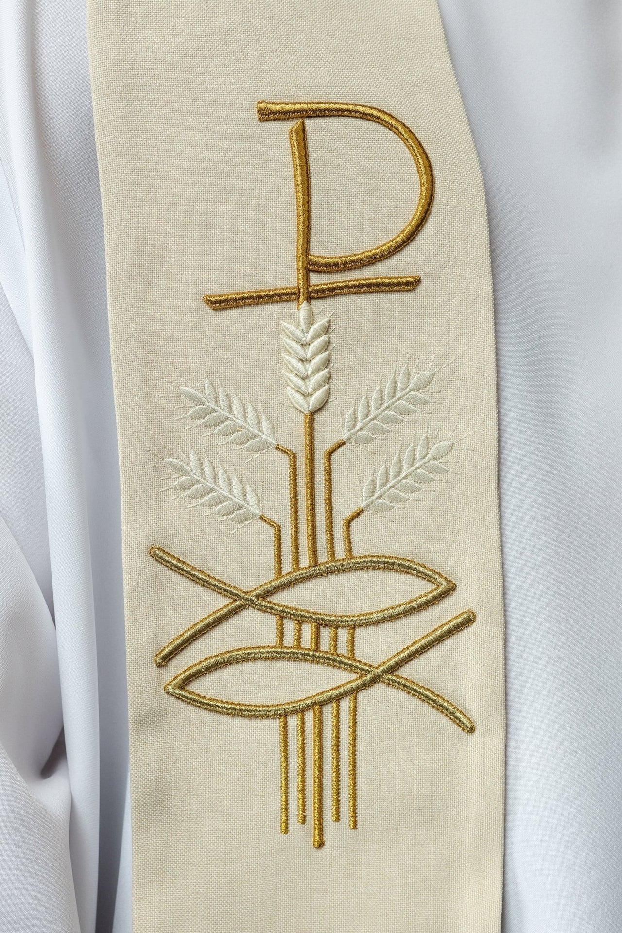 Stuła Haftowana Ecru Pax Ryba Kłos - Liturgiczna Elegancja - alba.pl