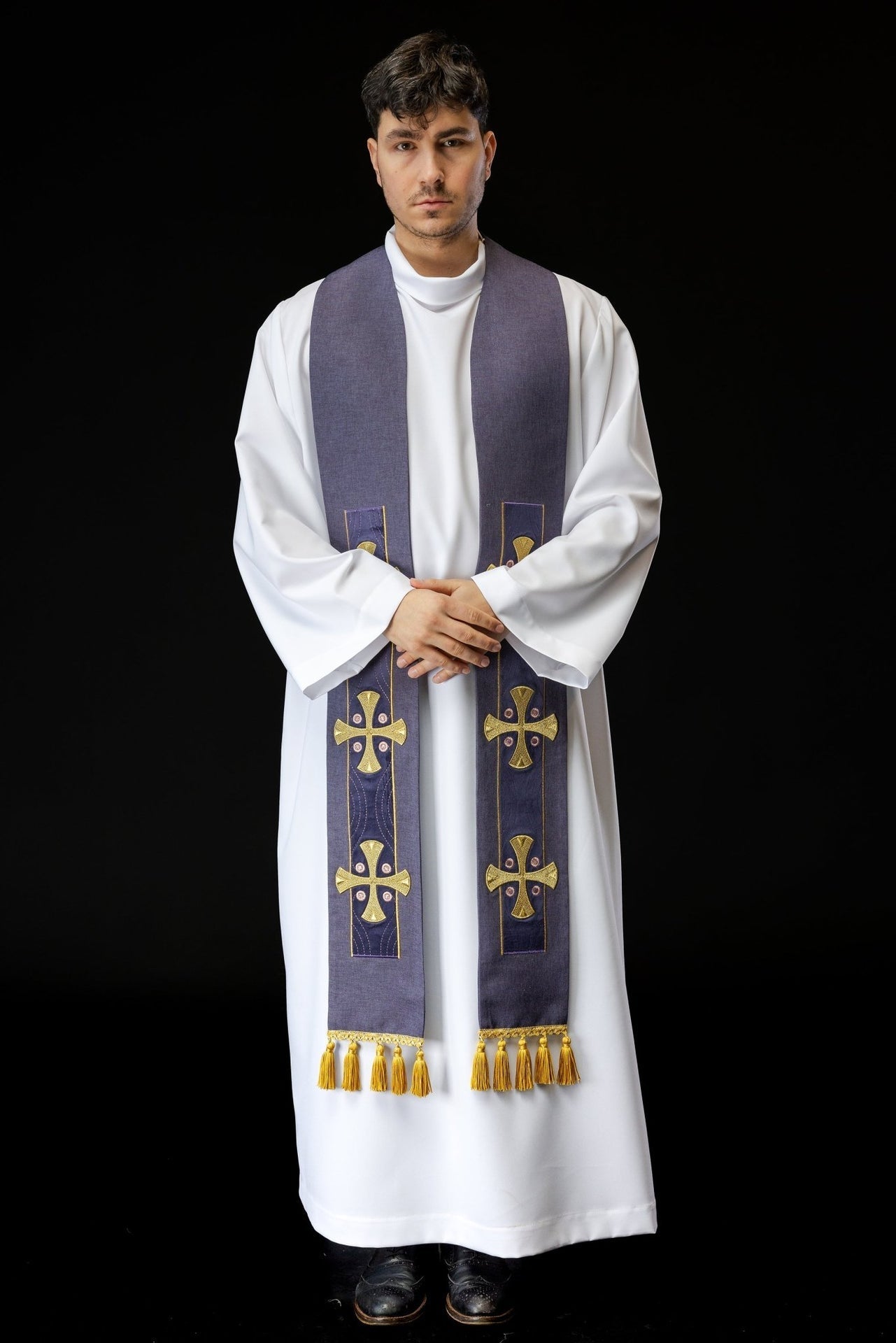 Stuła Haftowana z Krzyżami Fioletowa - Elegancka Liturgia - alba.pl