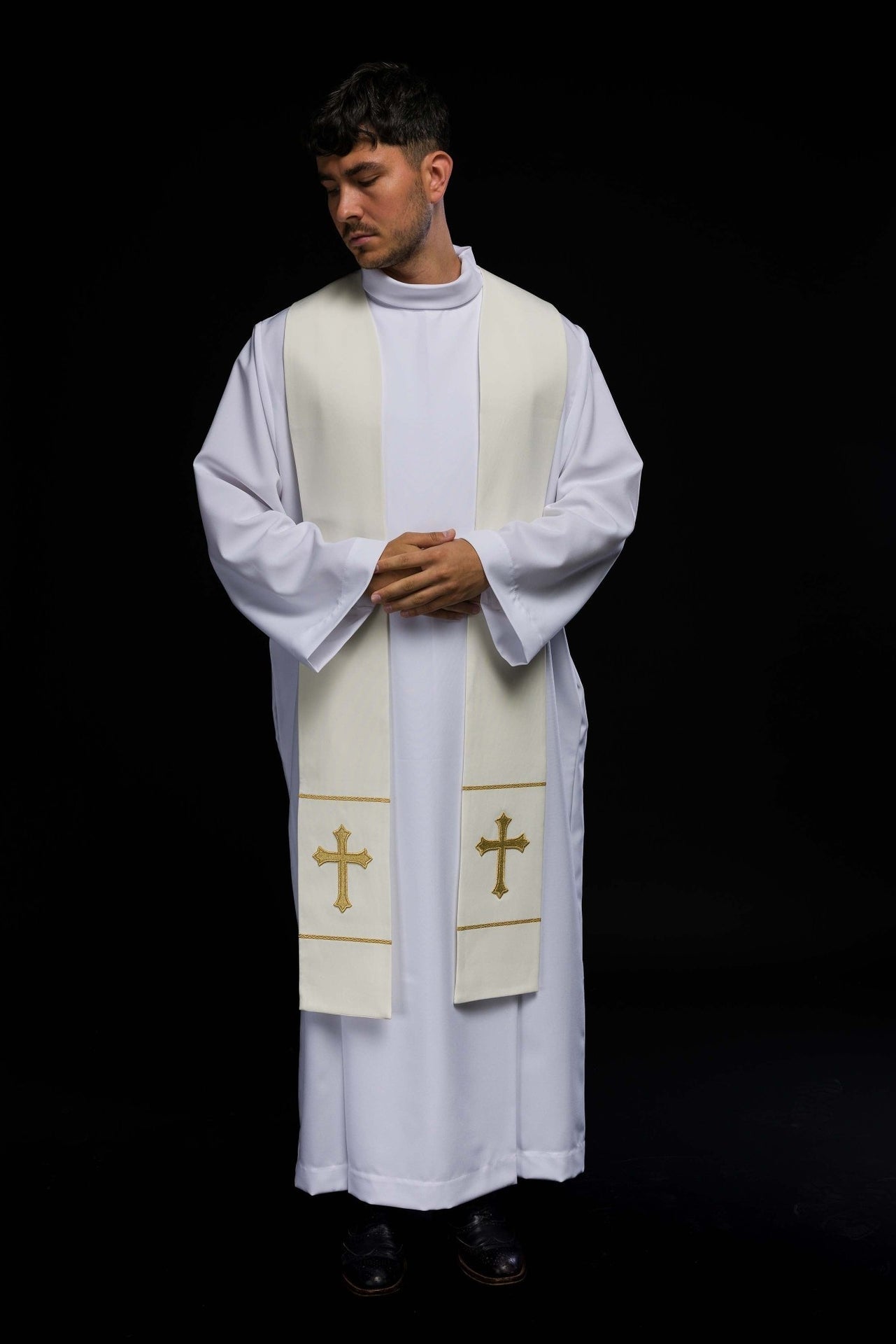 Stuła Kapłańska Ecru Haftowana Krzyżem - Elegancka Liturgia - alba.pl