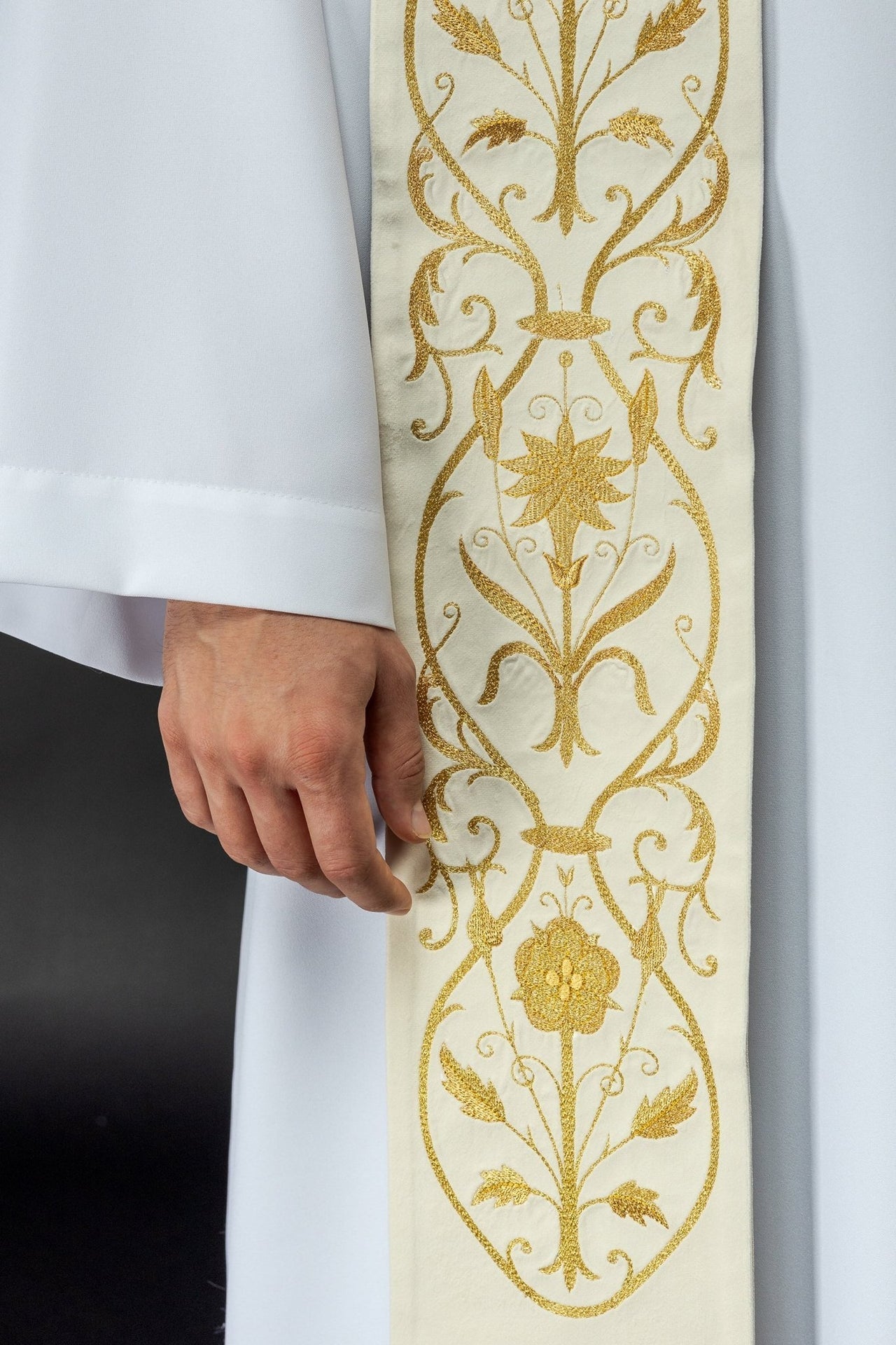 Stuła Kapłańska Haftowana Ecru IHS - Elegancka Liturgia - alba.pl