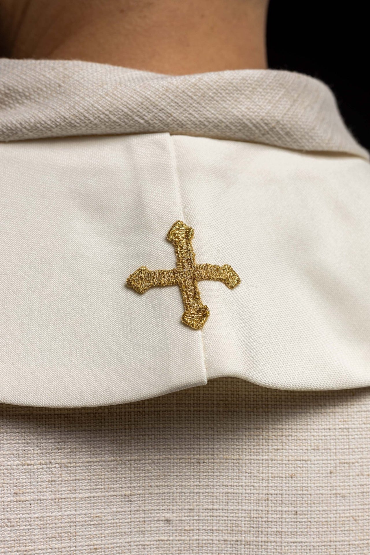 Stuła Kapłańska Jezus Miłosierny Ecru Haftowana - Wyjątkowa - alba.pl