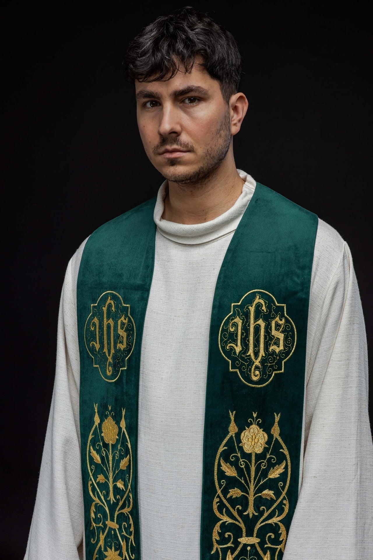 Stuła Kapłańska Zielona z Haftem IHS - Elegancka Liturgia - alba.pl