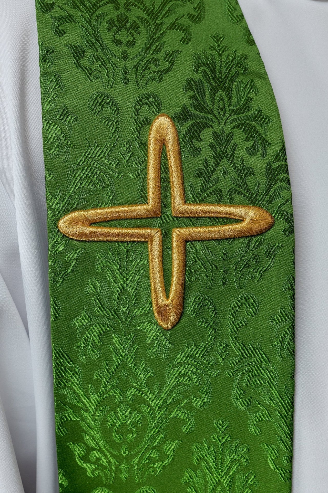 Stuła Liturgiczna Zielona z Haftem Krzyży Żakardowa - alba.pl