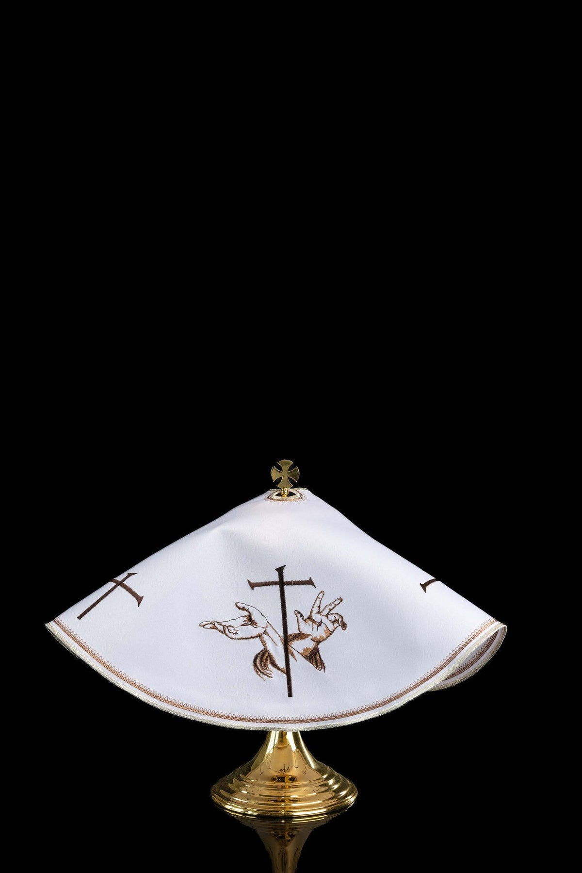 Welon na puszkę z haftem franciszkańskim i wycięciem – 45 cm - alba.pl