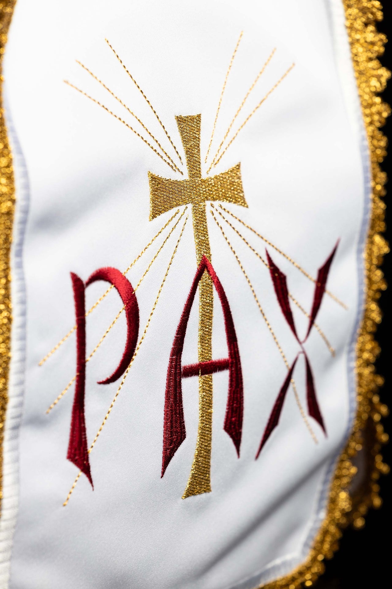 Welon na puszkę z haftem Pax - alba.pl