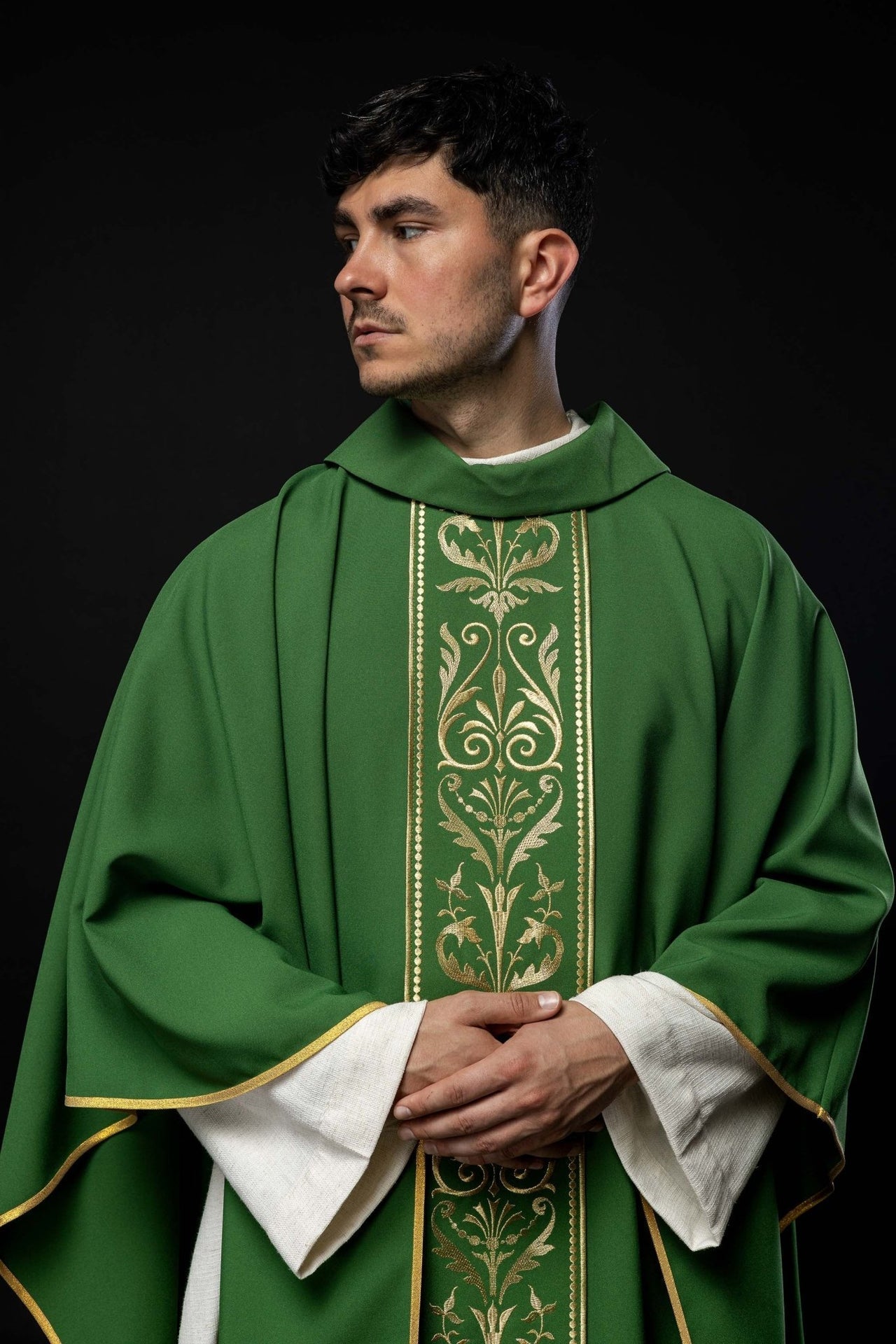 Zielony Ornat Liturgiczny Złoty Pas Haftowany Komplet Ze Stułą - alba.pl