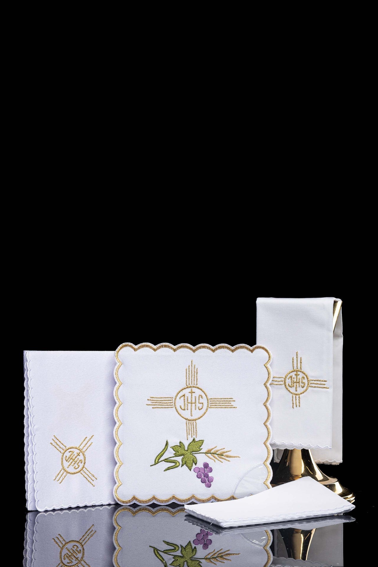 Bielizna Kielichowa Haftowana Krzyż i IHS - Komplet Liturgiczny - alba.pl
