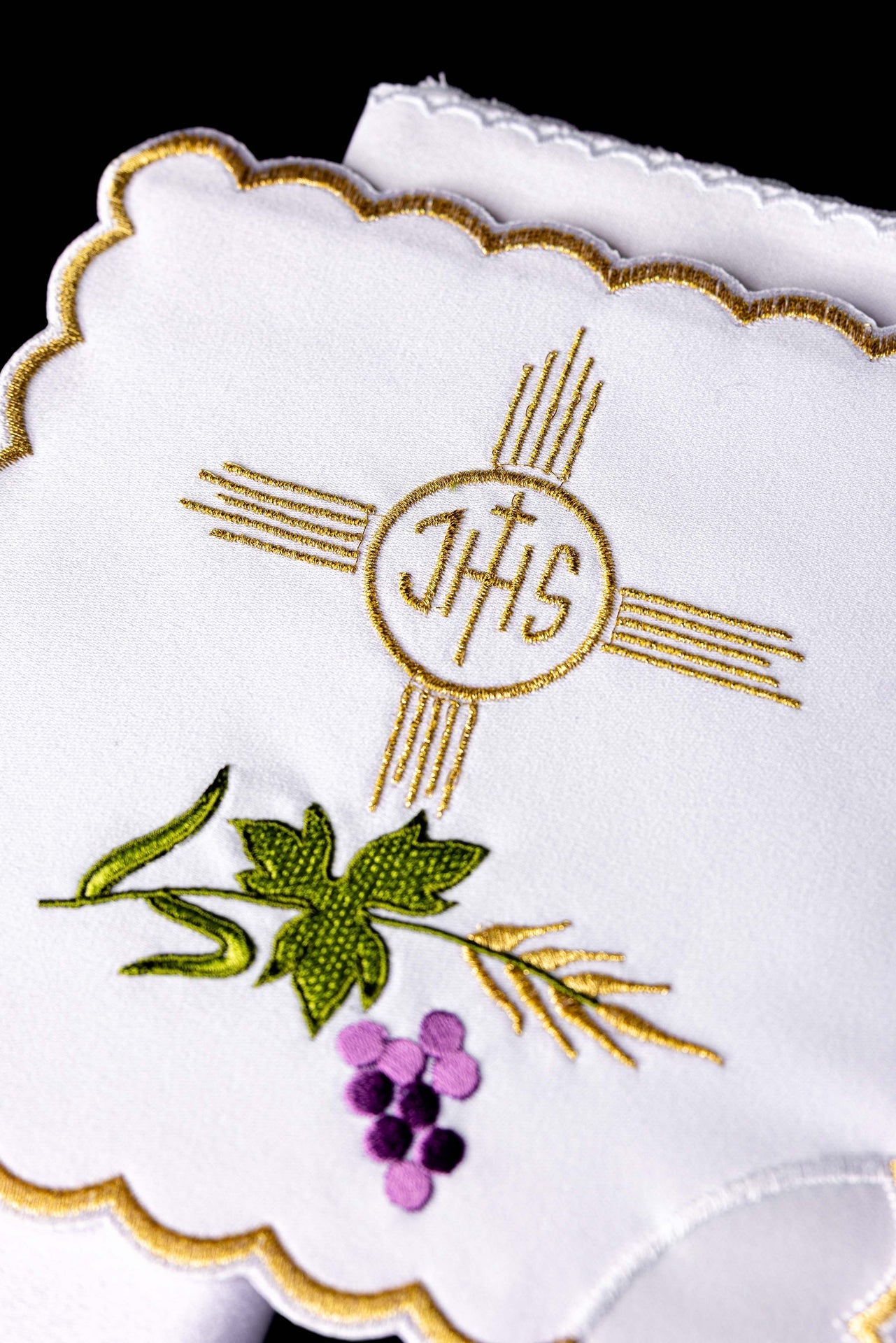 Bielizna Kielichowa Haftowana Krzyż i IHS - Komplet Liturgiczny - alba.pl