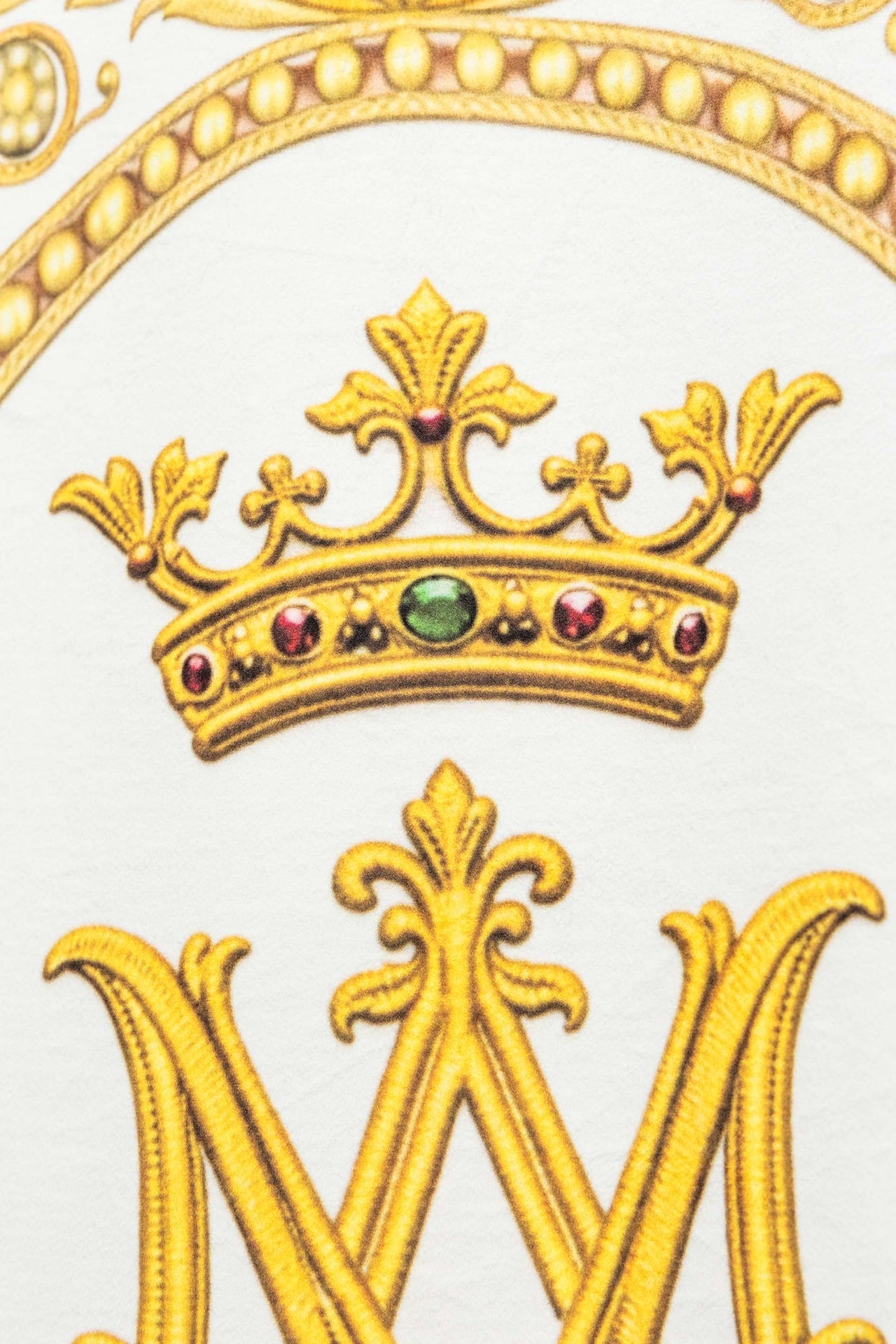 Chorągiew drukowana dwustronna z wizerunkiem Matki Bożej Wniebowziętej i monogramem - alba.pl
