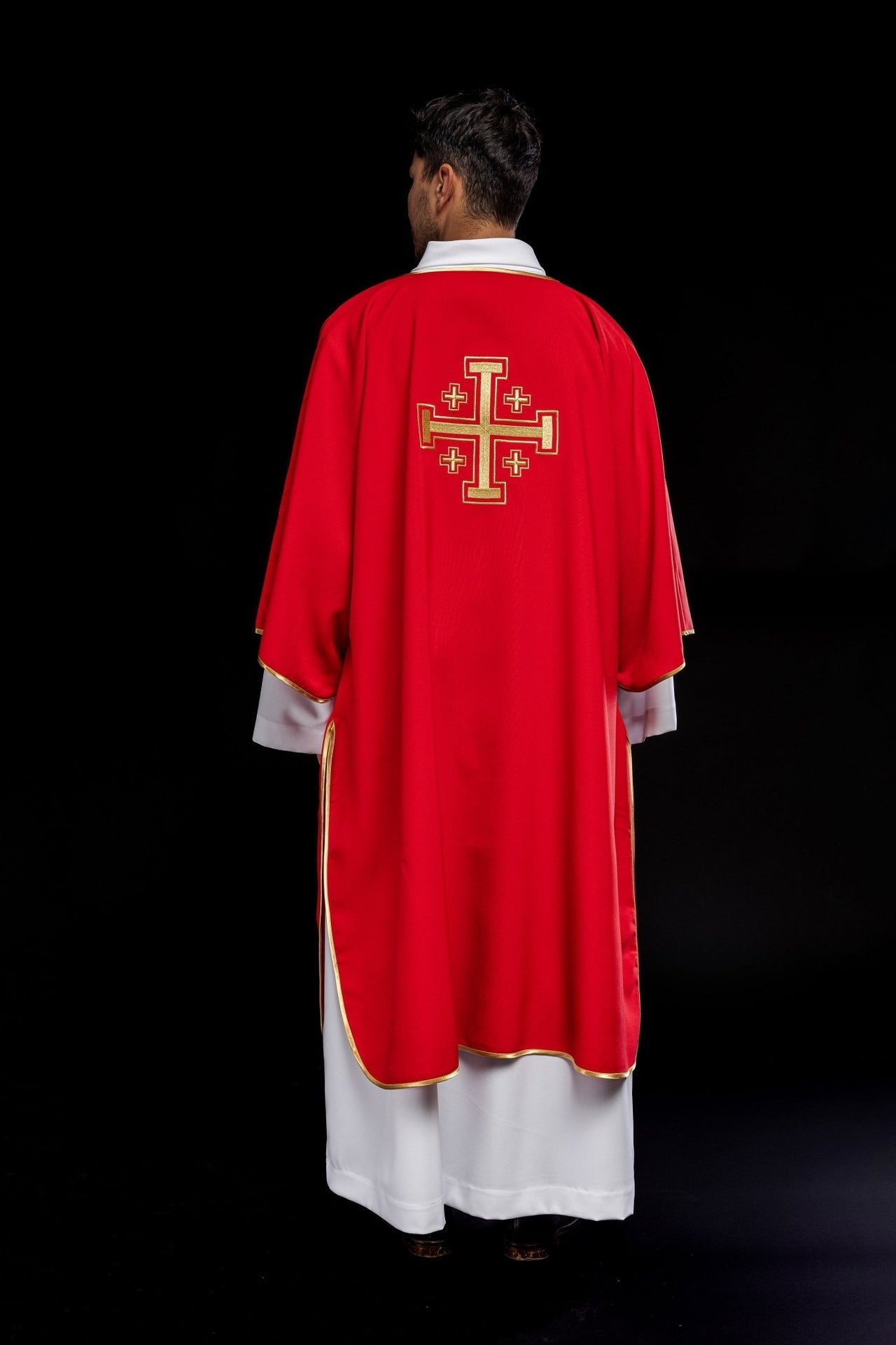 Czerwona Dalmatyka Liturgiczna Złote Krzyże - Alba Pl - alba.pl