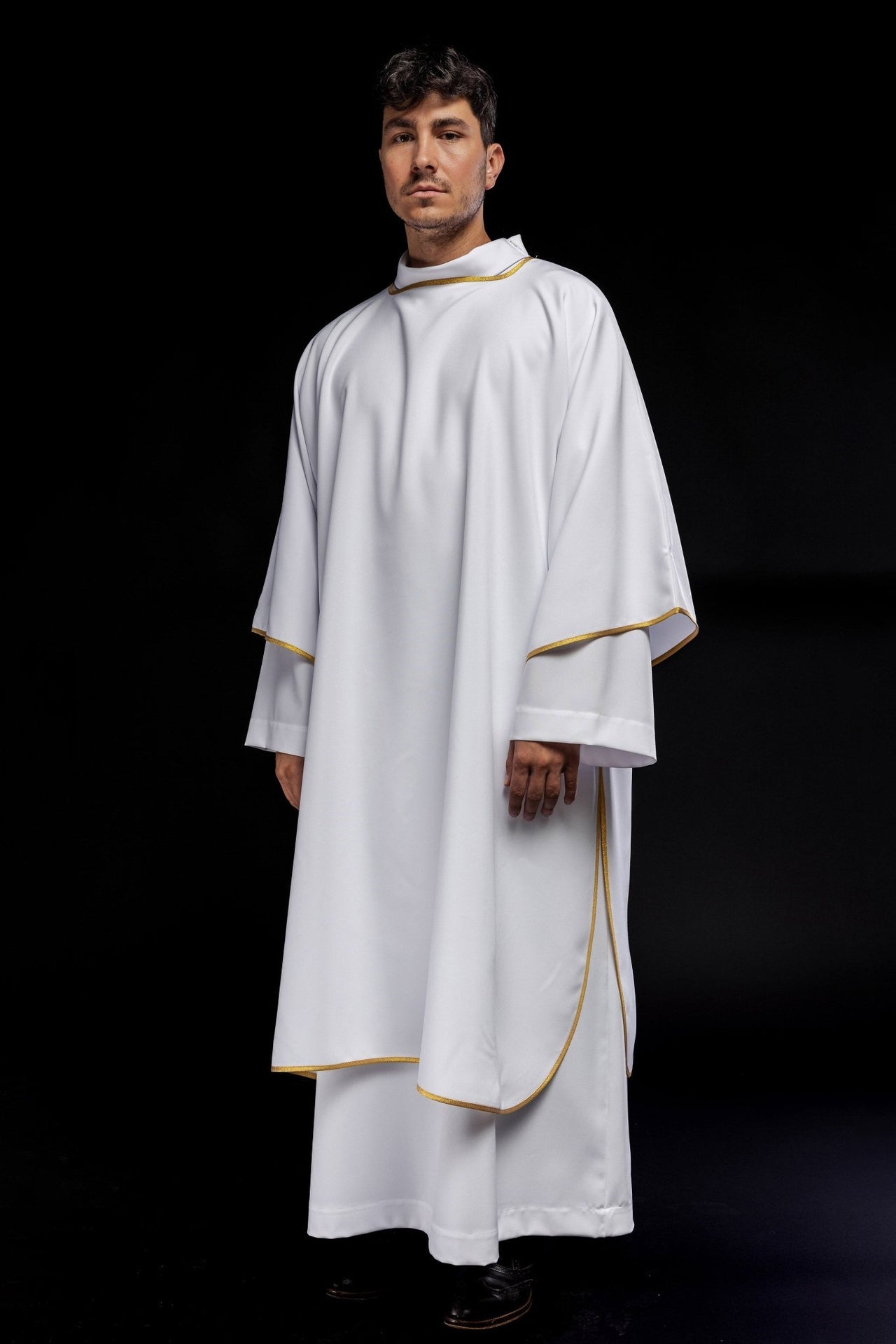 Dalmatyka Liturgiczna Biała ze Złotą Lamówką i Stułą - alba.pl