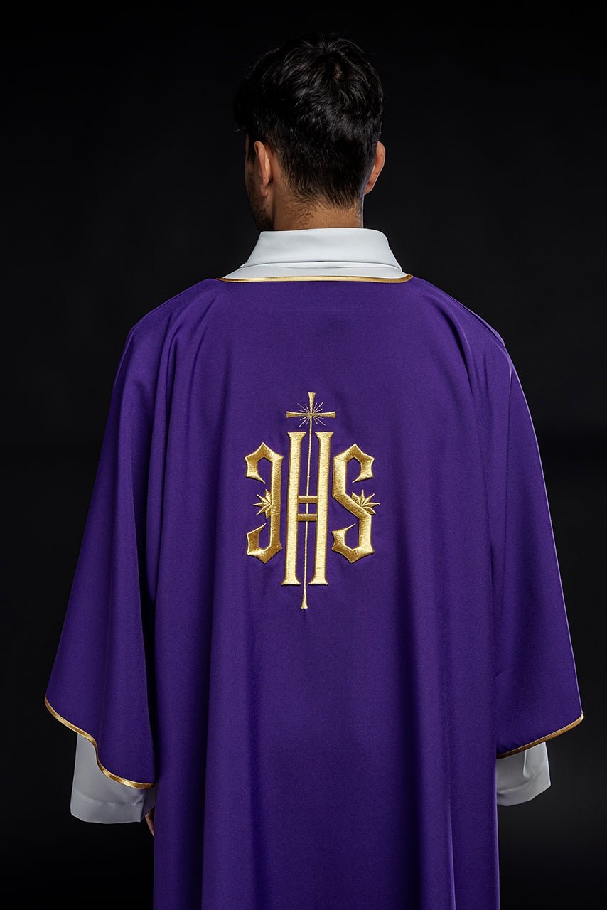 Dalmatyka Liturgiczna Fioletowa ze Złotym Haftem IHS - alba.pl