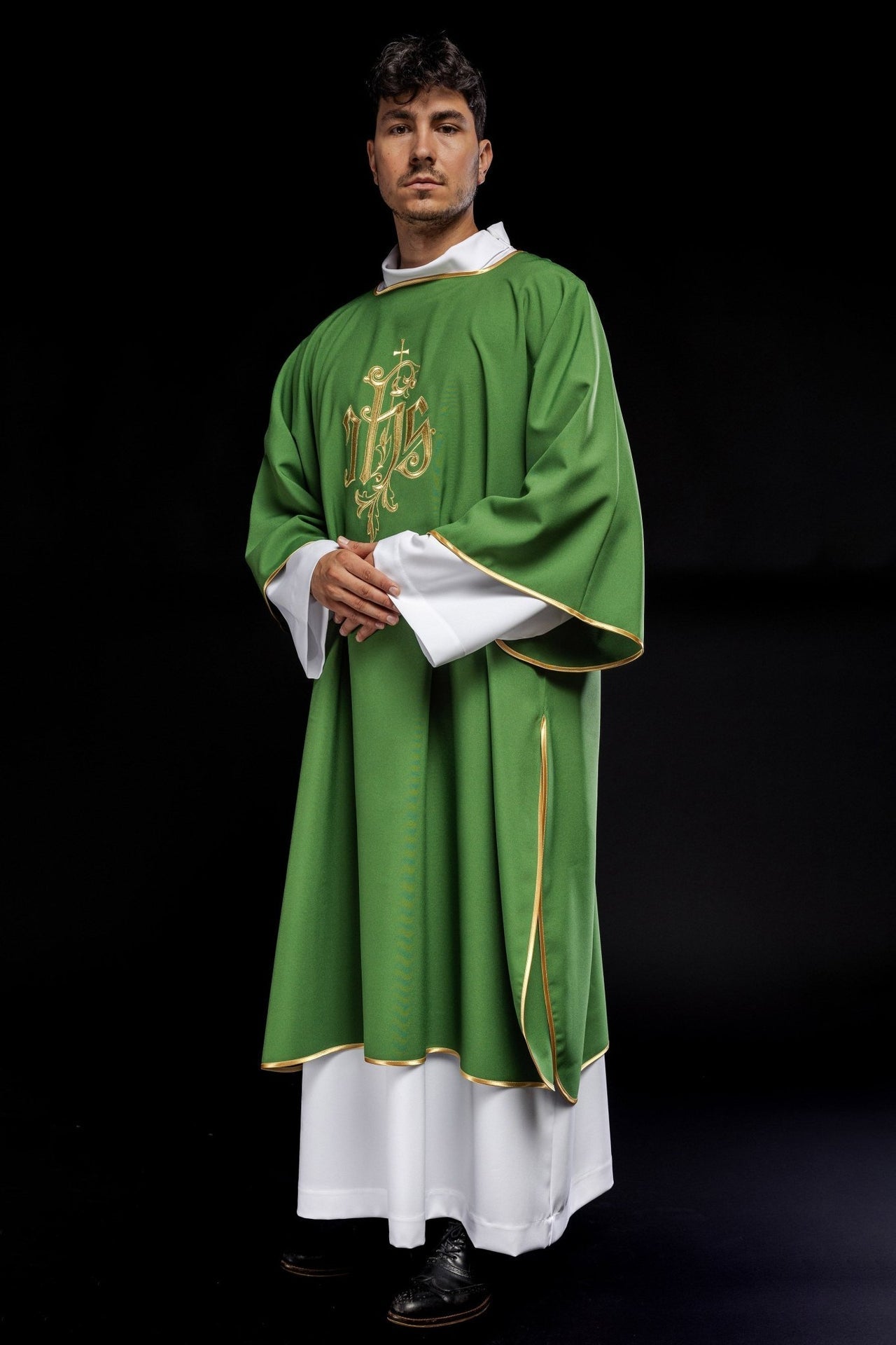Dalmatyka Liturgiczna Zielona Haft IHS Złota Lamówka - alba.pl