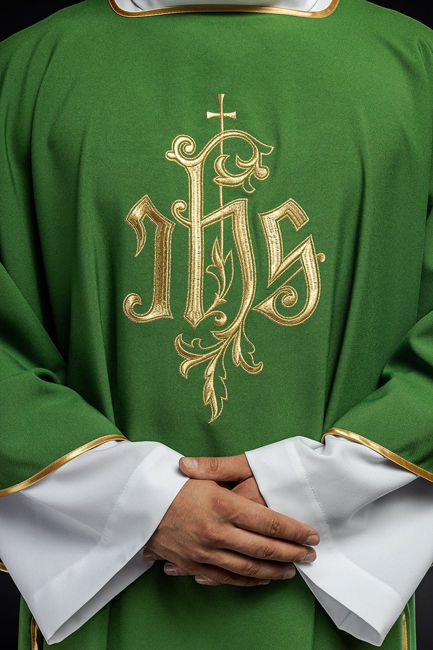 Dalmatyka Liturgiczna Zielona Haft IHS Złota Lamówka - alba.pl